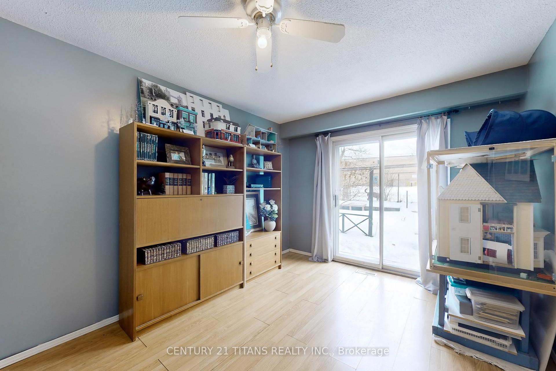 Photo 22 of 17 Newlyn Crescent, Brampton, Brampton North — HOMEH