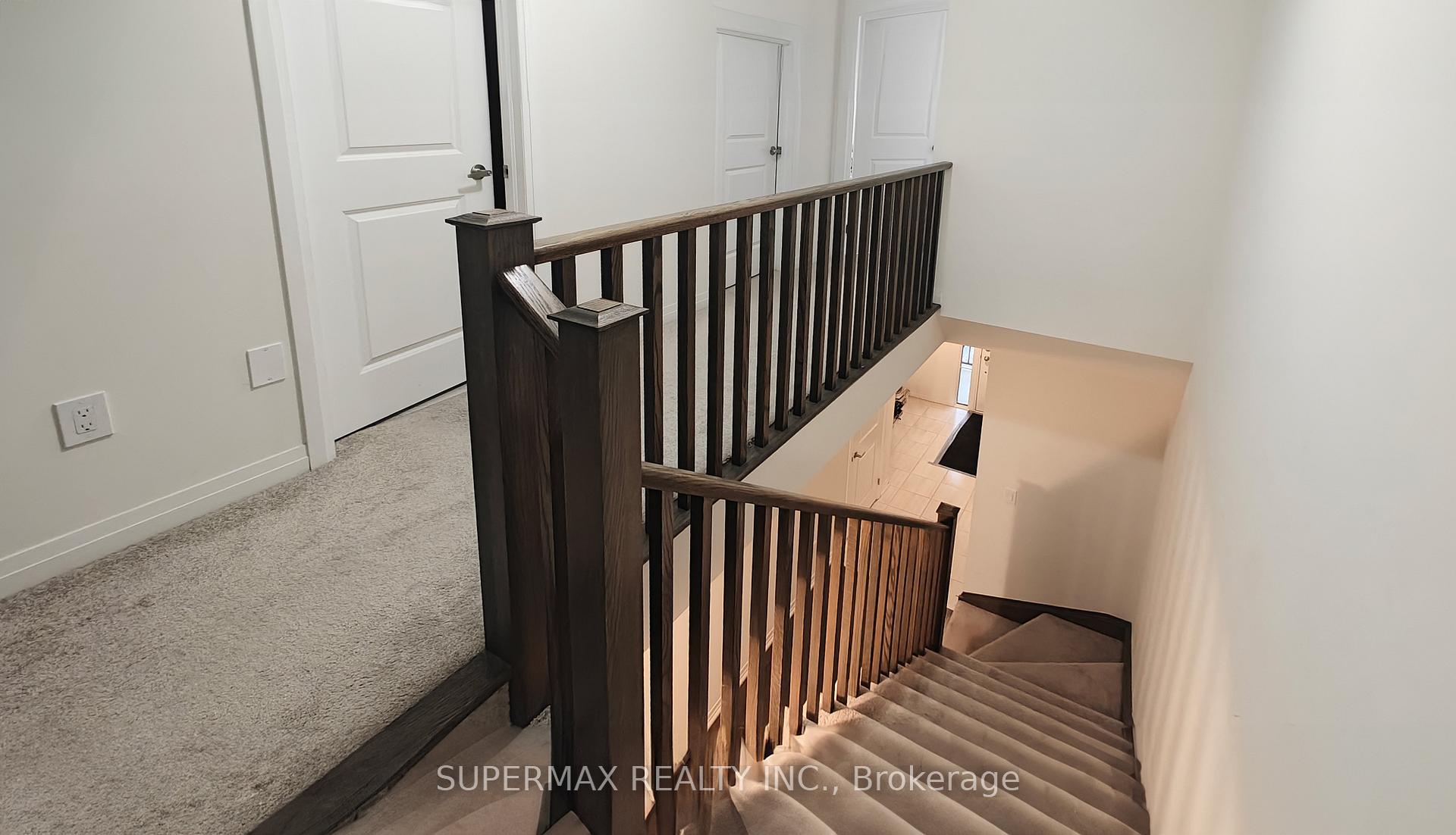 Photo 13 of 169 Freedom Crescent, Hamilton, Mount Hope — HOMEH