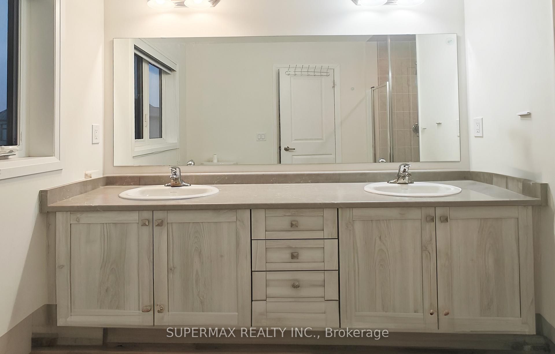 Photo 18 of 169 Freedom Crescent, Hamilton, Mount Hope — HOMEH