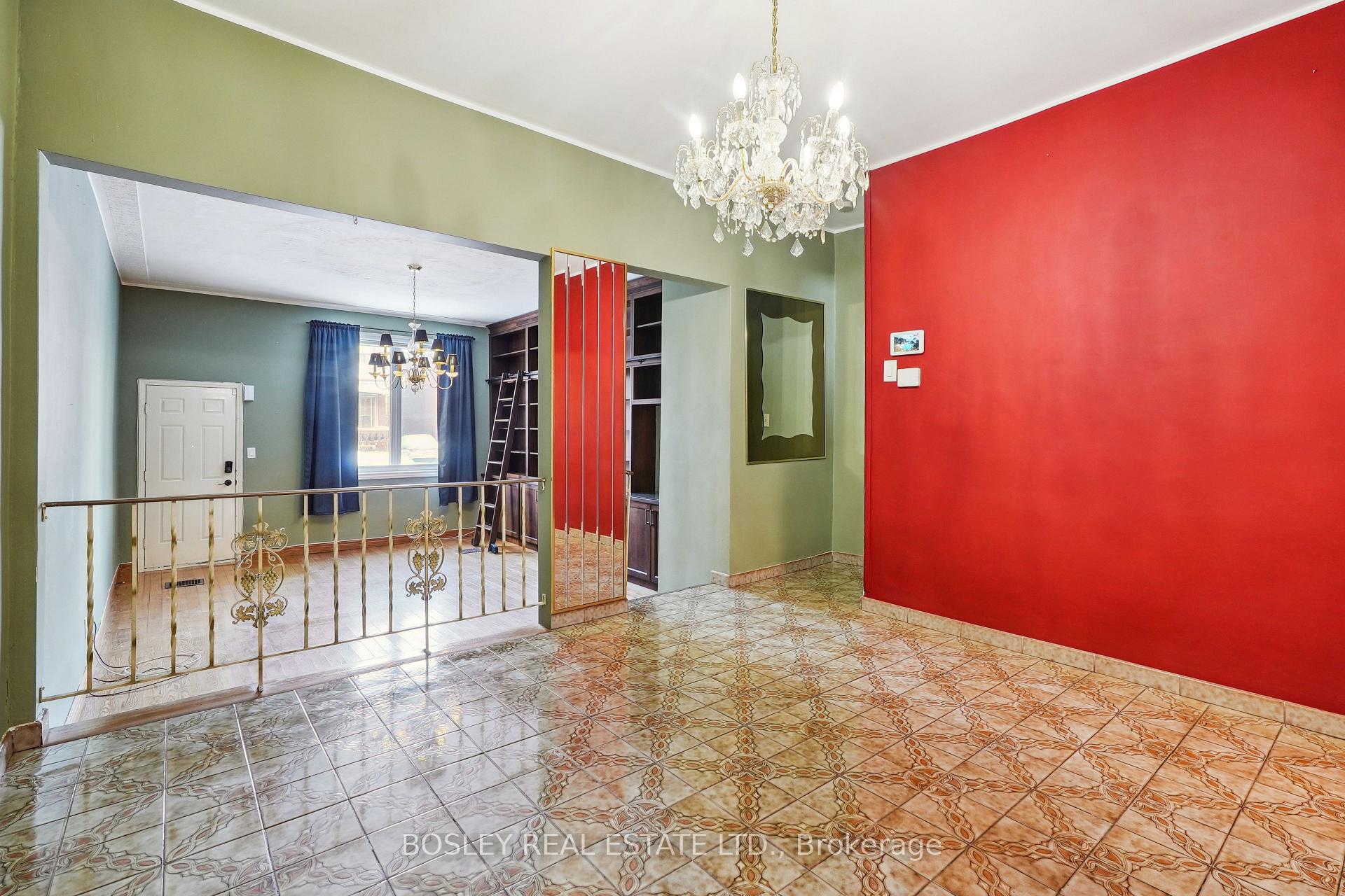 Photo 14 of 212 Sherman Avenue N, Hamilton, Gibson — HOMEH