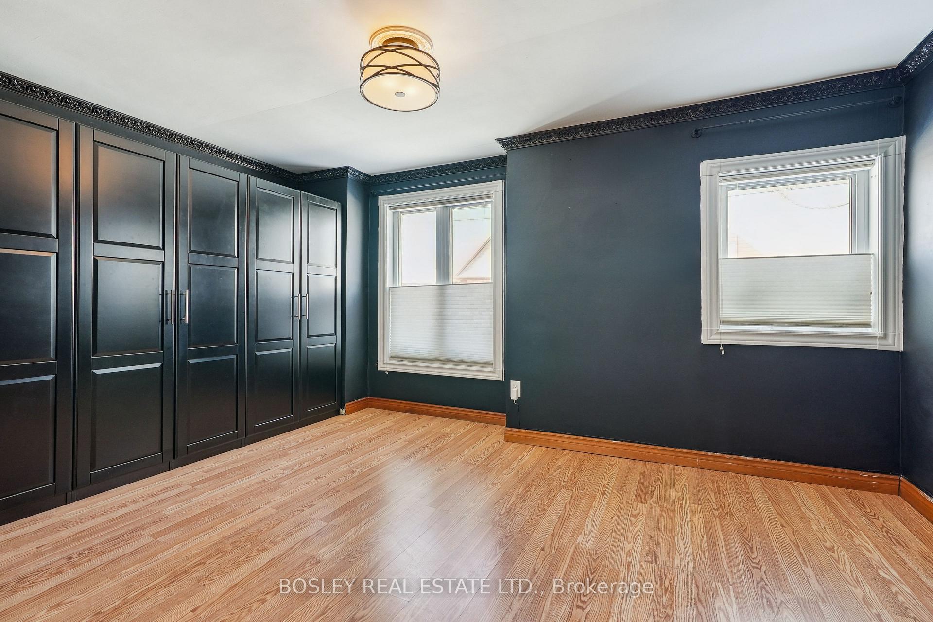 Photo 23 of 212 Sherman Avenue N, Hamilton, Gibson — HOMEH
