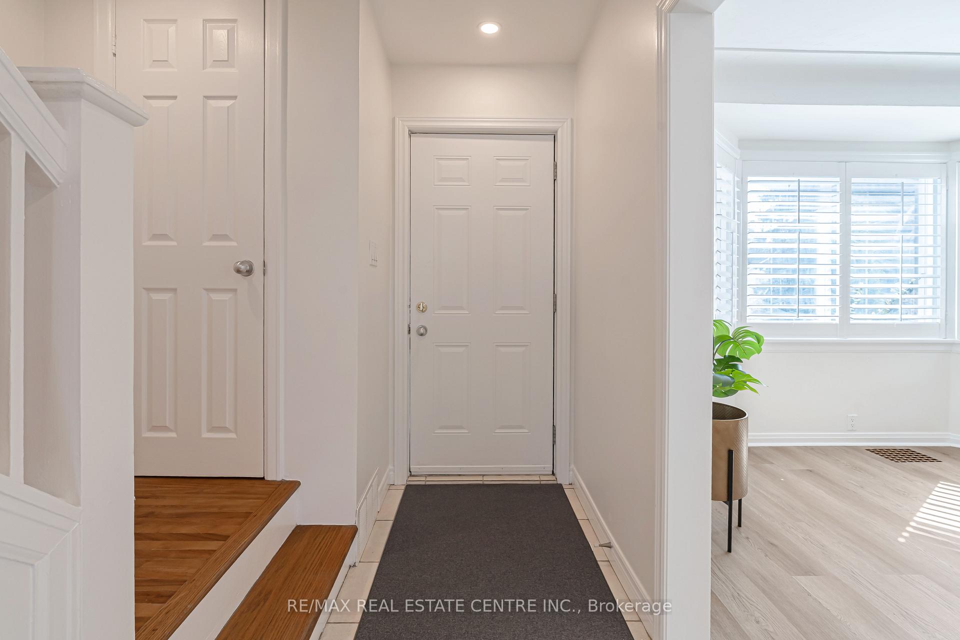 Photo 2 of 76 Cloverhill Road, Hamilton, Southam — HOMEH