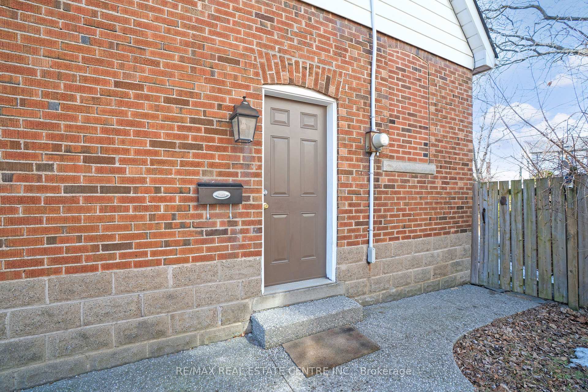 Photo 10 of 76 Cloverhill Road, Hamilton, Southam — HOMEH