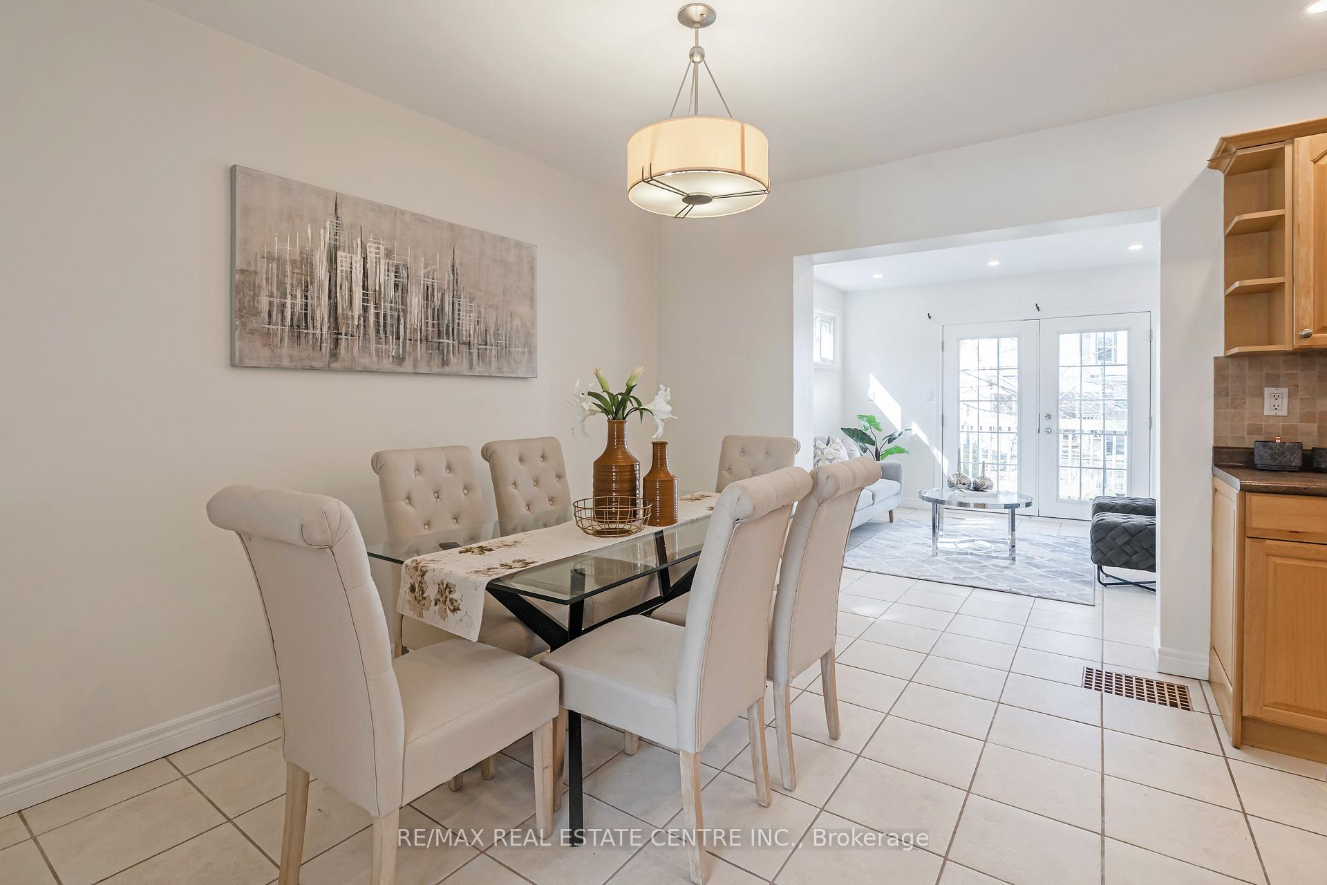 Photo 13 of 76 Cloverhill Road, Hamilton, Southam — HOMEH