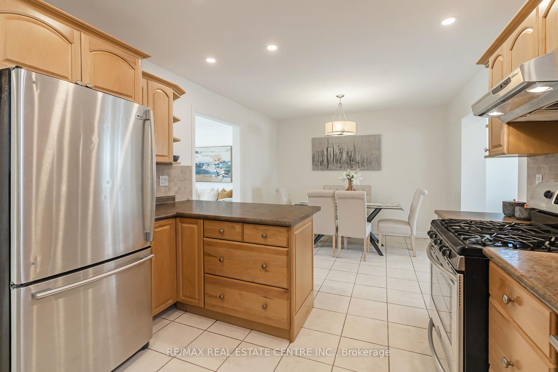 Photo 29 of 76 Cloverhill Road, Hamilton, Southam — HOMEH