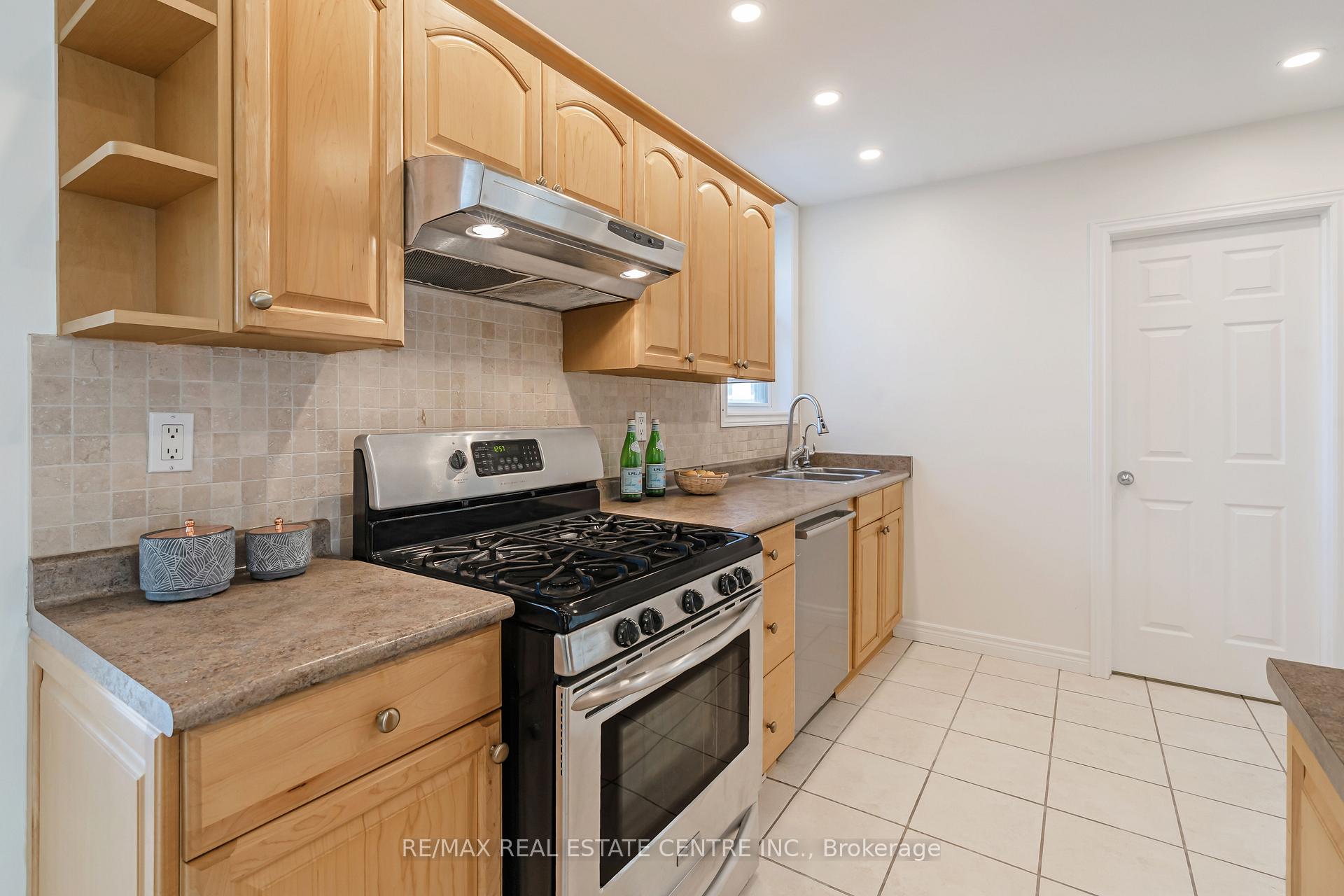 Photo 31 of 76 Cloverhill Road, Hamilton, Southam — HOMEH