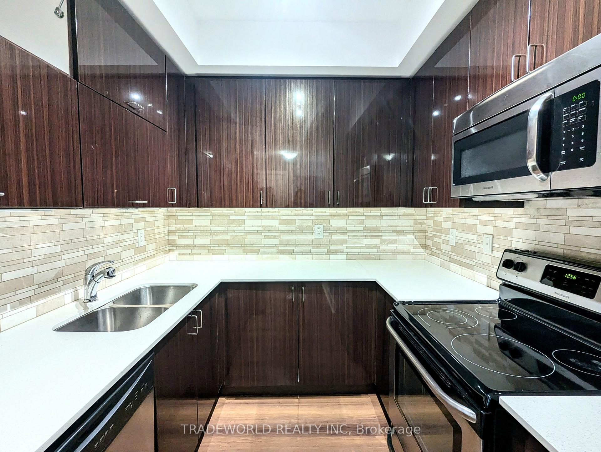 Photo 9 of Unit 201, 28 Prince Regent Street, Markham, Cathedraltown — HOMEH