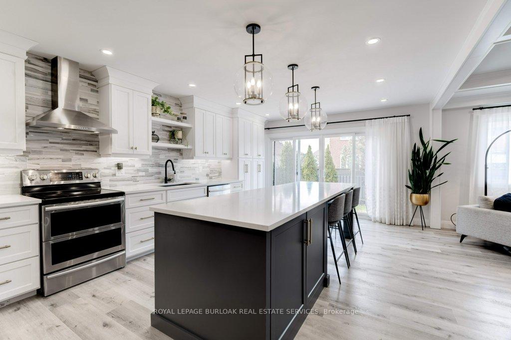 Photo 42 of 5 Mansion Court, Hamilton, Lisgar — HOMEH
