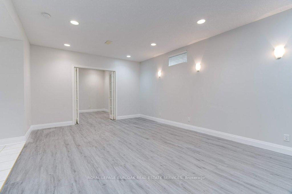 Photo 86 of 5 Mansion Court, Hamilton, Lisgar — HOMEH