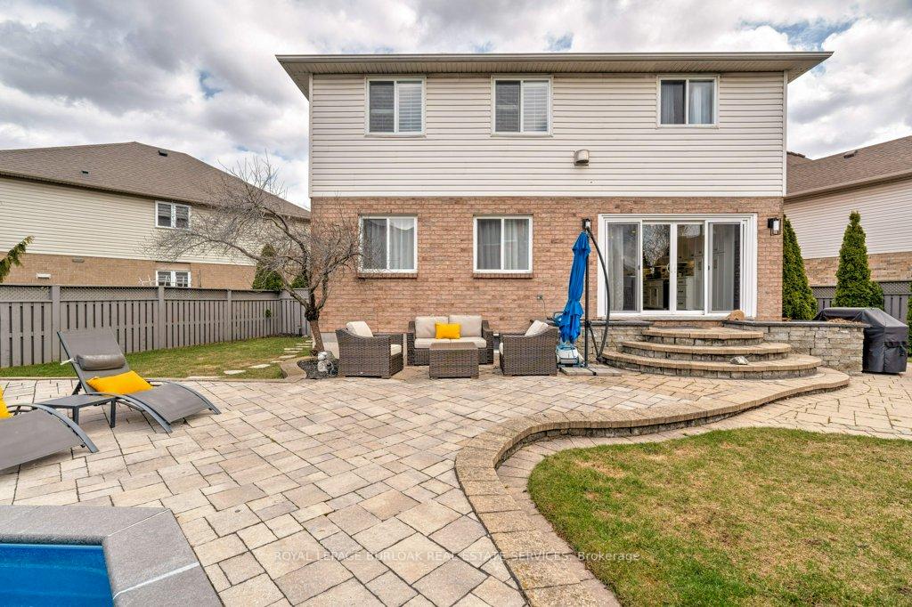 Photo 94 of 5 Mansion Court, Hamilton, Lisgar — HOMEH
