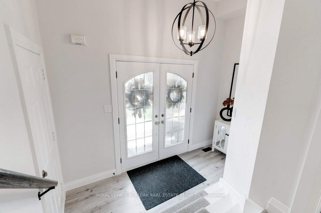 Photo 20 of 5 Mansion Court, Hamilton, Lisgar — HOMEH