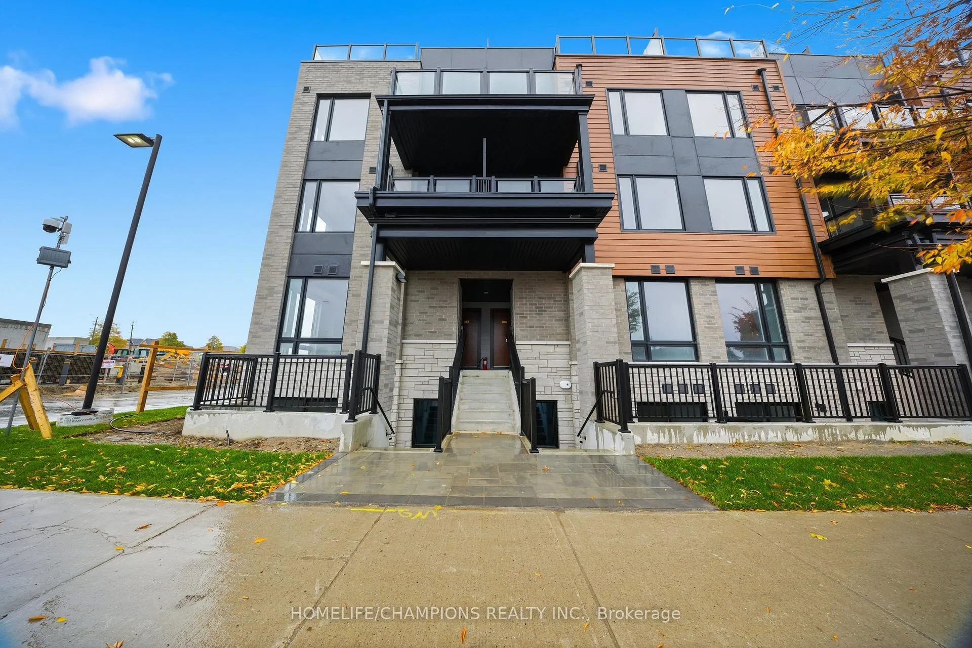 Photo 42 of Unit 14, 3175 Denison st Street, Markham, Middlefield — HOMEH