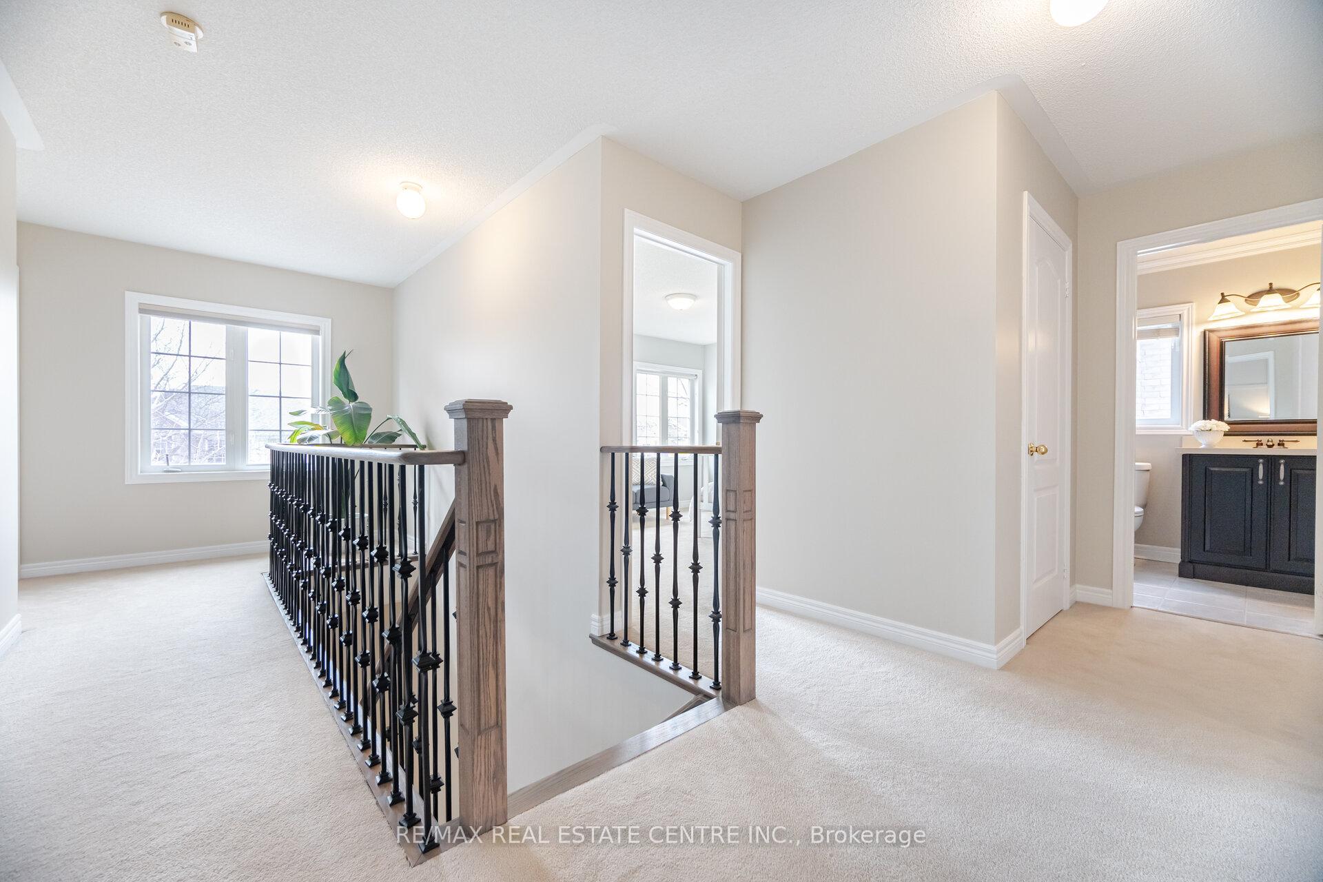 Photo 64 of 10 Bowsfield Drive, Brampton, Vales of Castlemore — HOMEH