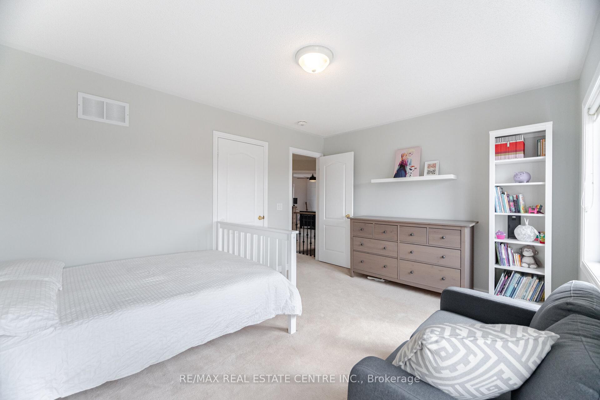 Photo 75 of 10 Bowsfield Drive, Brampton, Vales of Castlemore — HOMEH