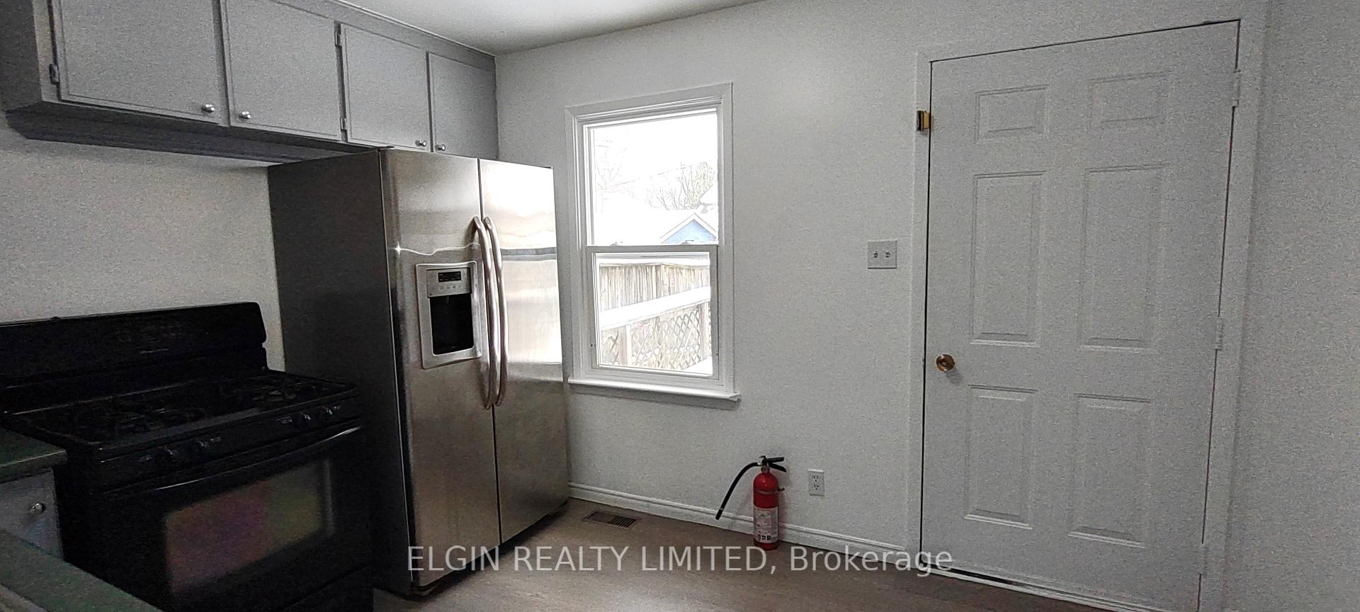 Photo 4 of 31 Owaissa Street, St. Thomas — HOMEH