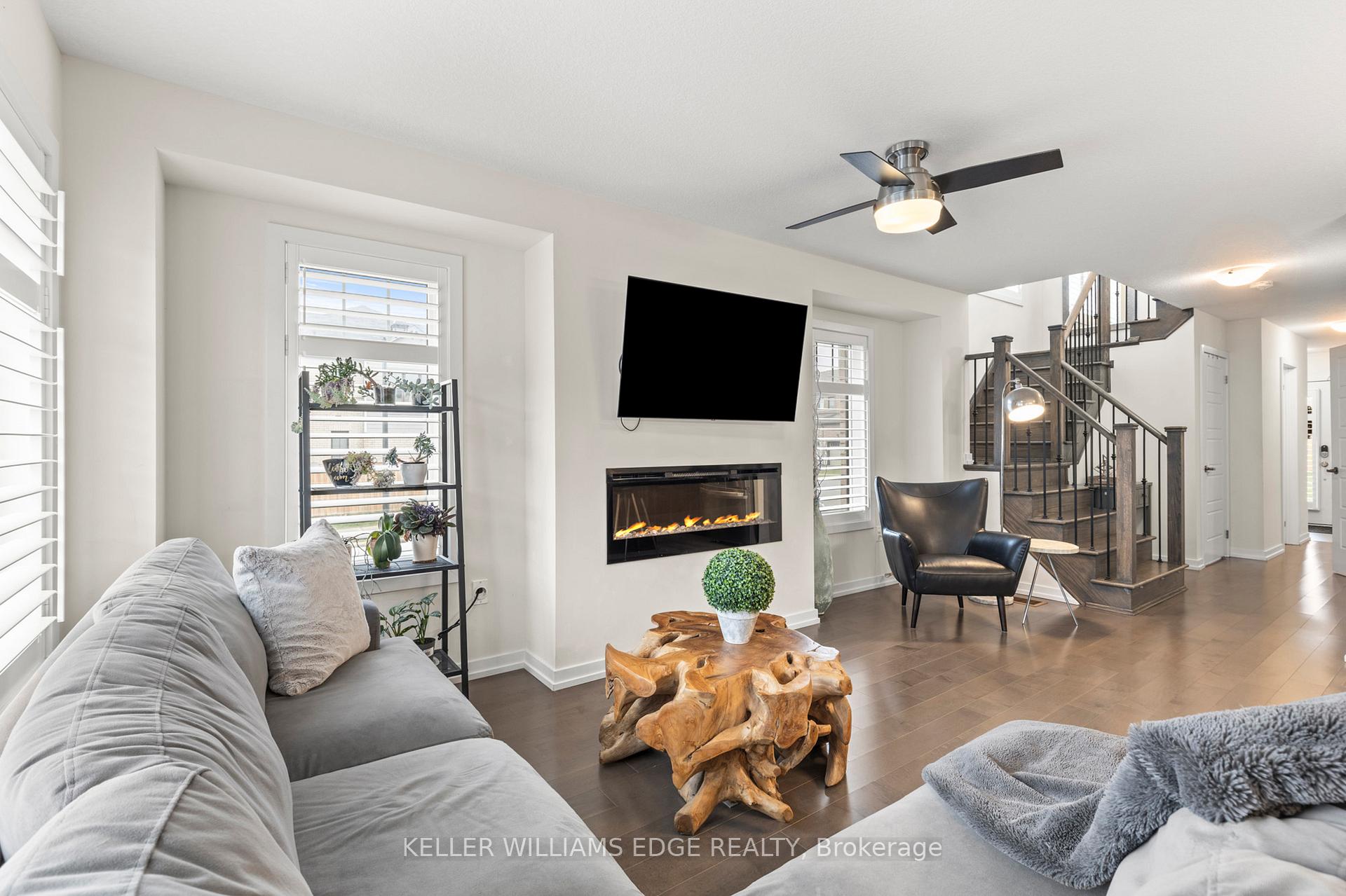 Photo 6 of 3 Pagebrook Crescent, Hamilton, Stoney Creek Mountain — HOMEH