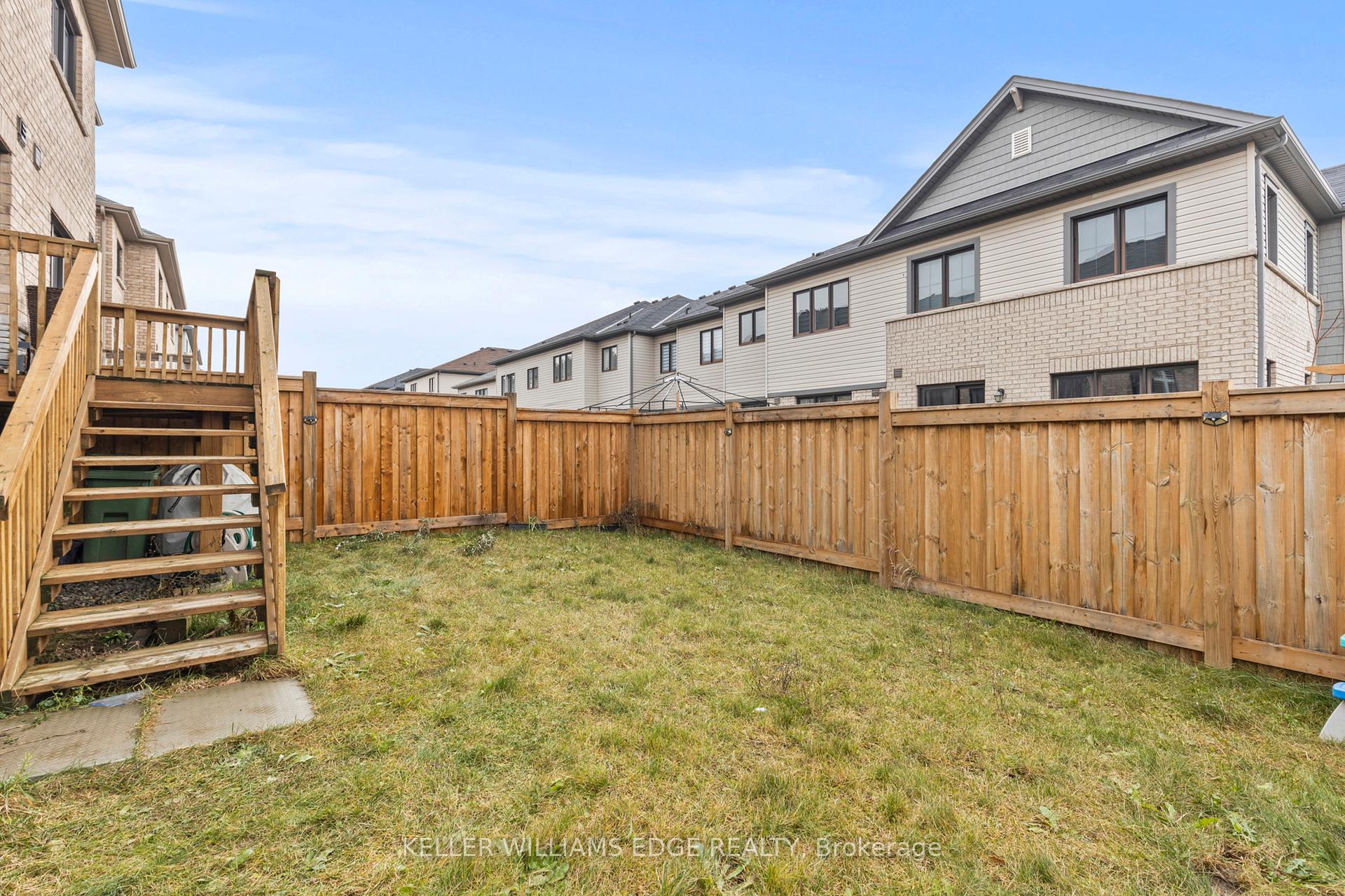 Photo 27 of 3 Pagebrook Crescent, Hamilton, Stoney Creek Mountain — HOMEH