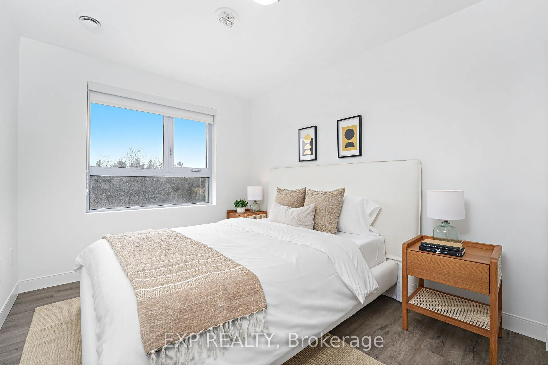 Photo 10 of Unit TH2, 100 Manett Crescent, Brampton, Brampton West — HOMEH