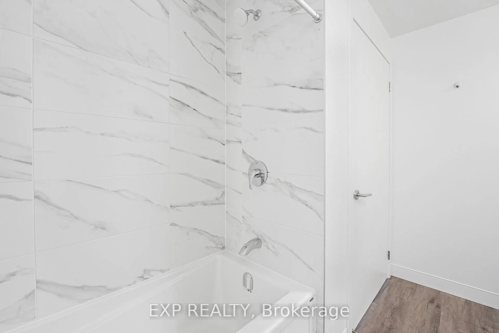 Photo 16 of Unit TH2, 100 Manett Crescent, Brampton, Brampton West — HOMEH