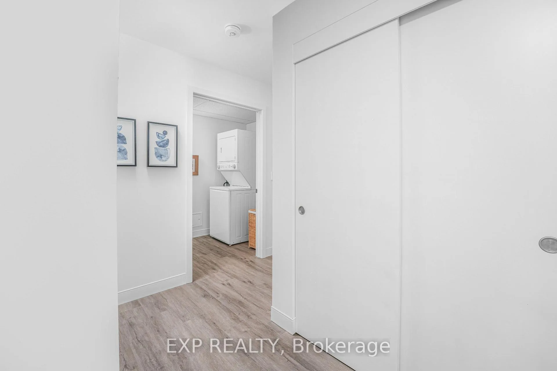 Photo 19 of Unit TH2, 100 Manett Crescent, Brampton, Brampton West — HOMEH