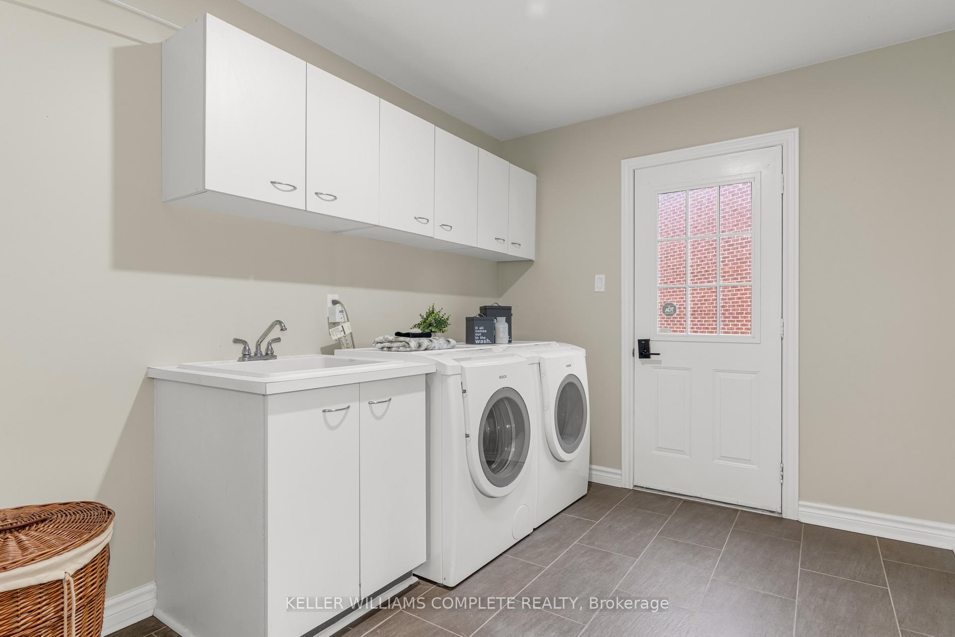 Photo 20 of 8 Soble Place, Hamilton, Dundas — HOMEH