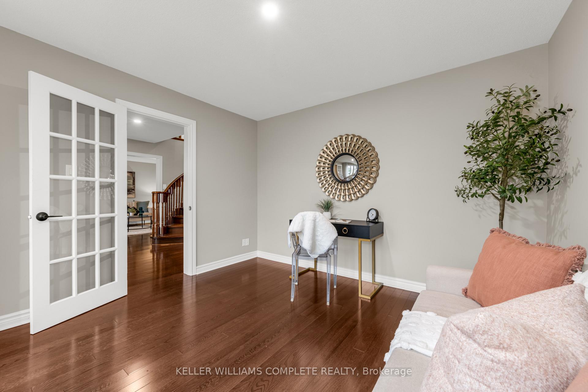 Photo 22 of 8 Soble Place, Hamilton, Dundas — HOMEH