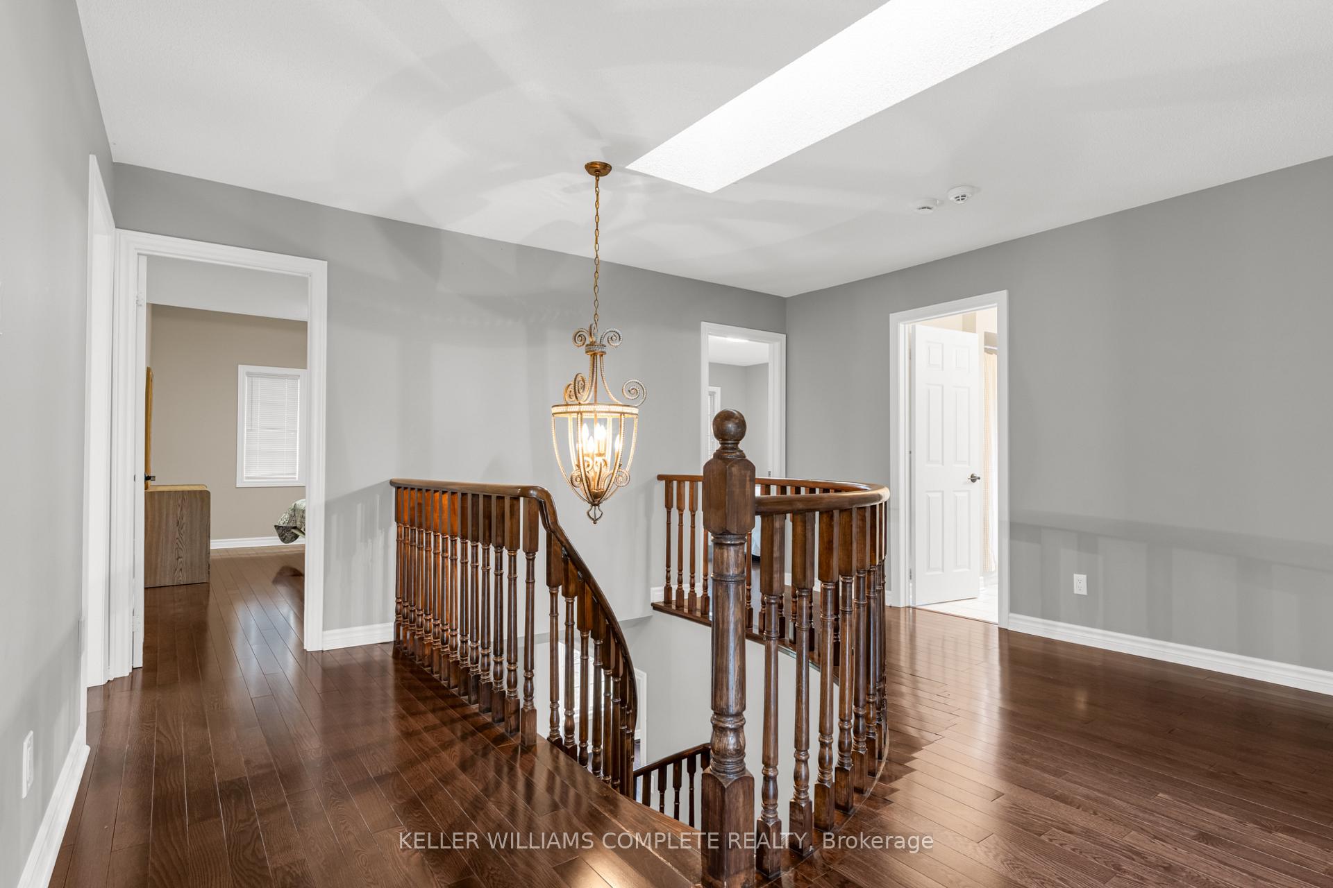 Photo 23 of 8 Soble Place, Hamilton, Dundas — HOMEH