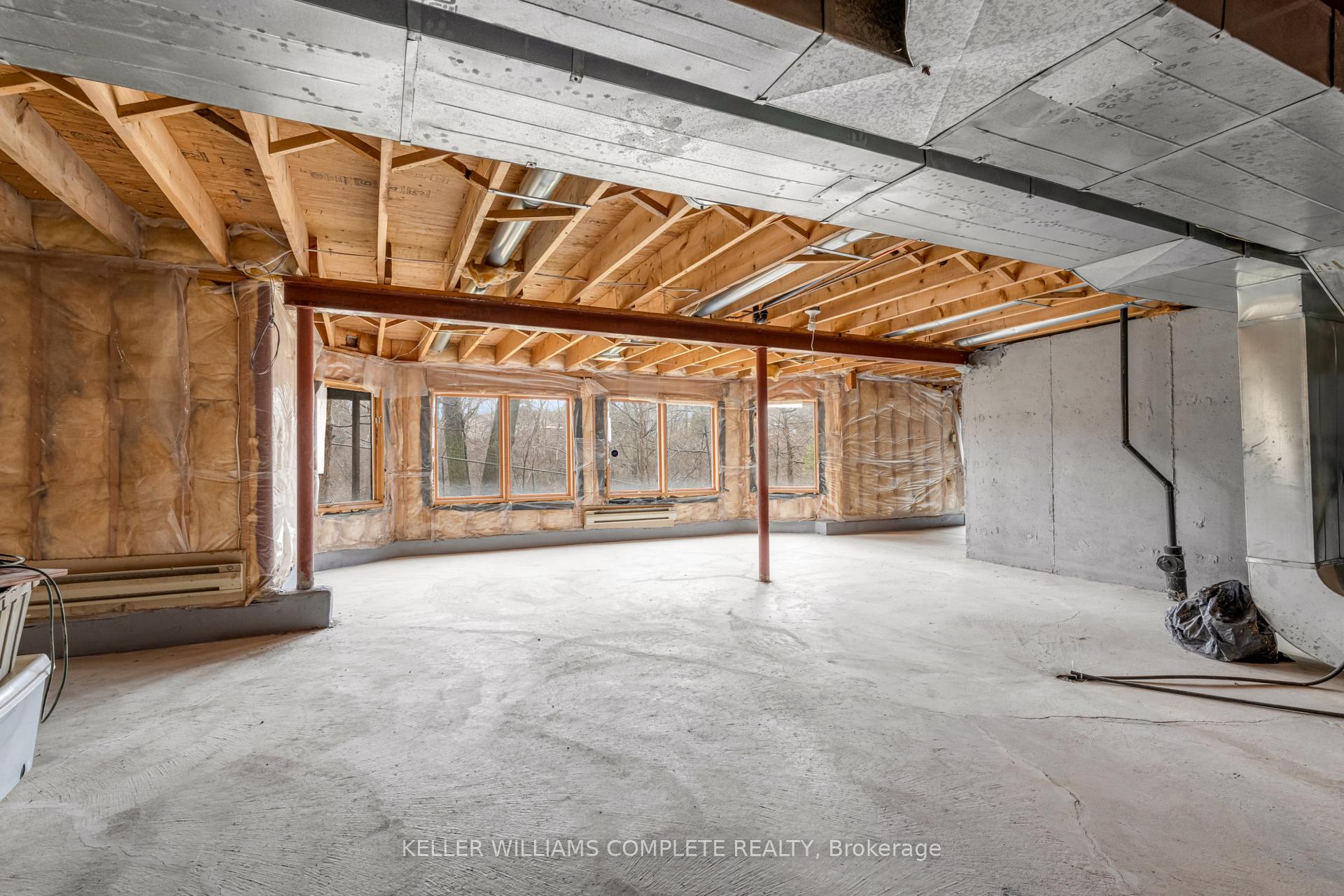 Photo 37 of 8 Soble Place, Hamilton, Dundas — HOMEH