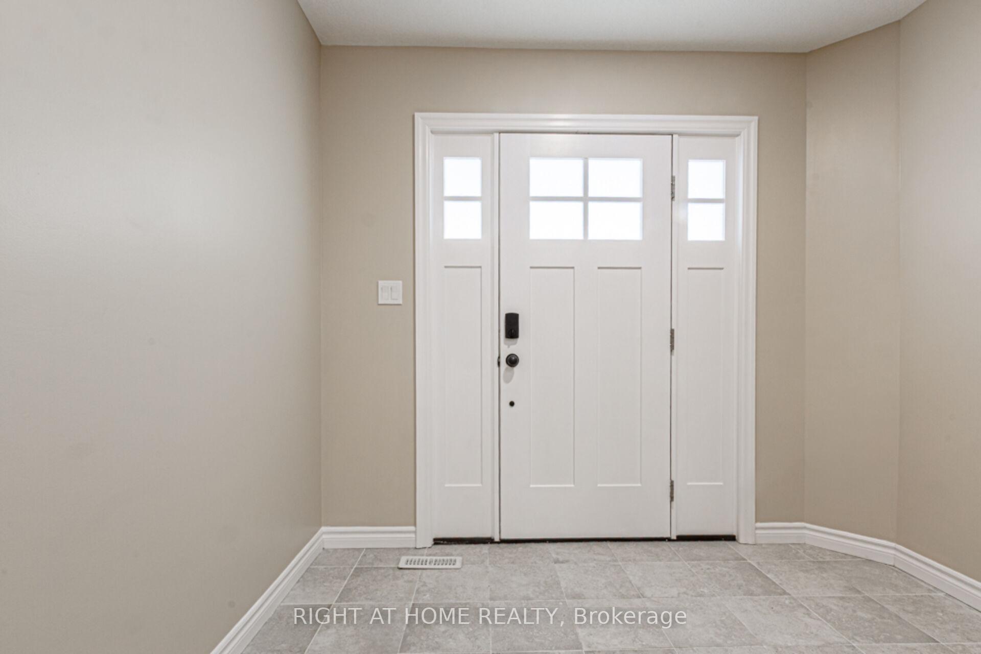 Photo 4 of 10 Cortland Terrace, St. Thomas — HOMEH