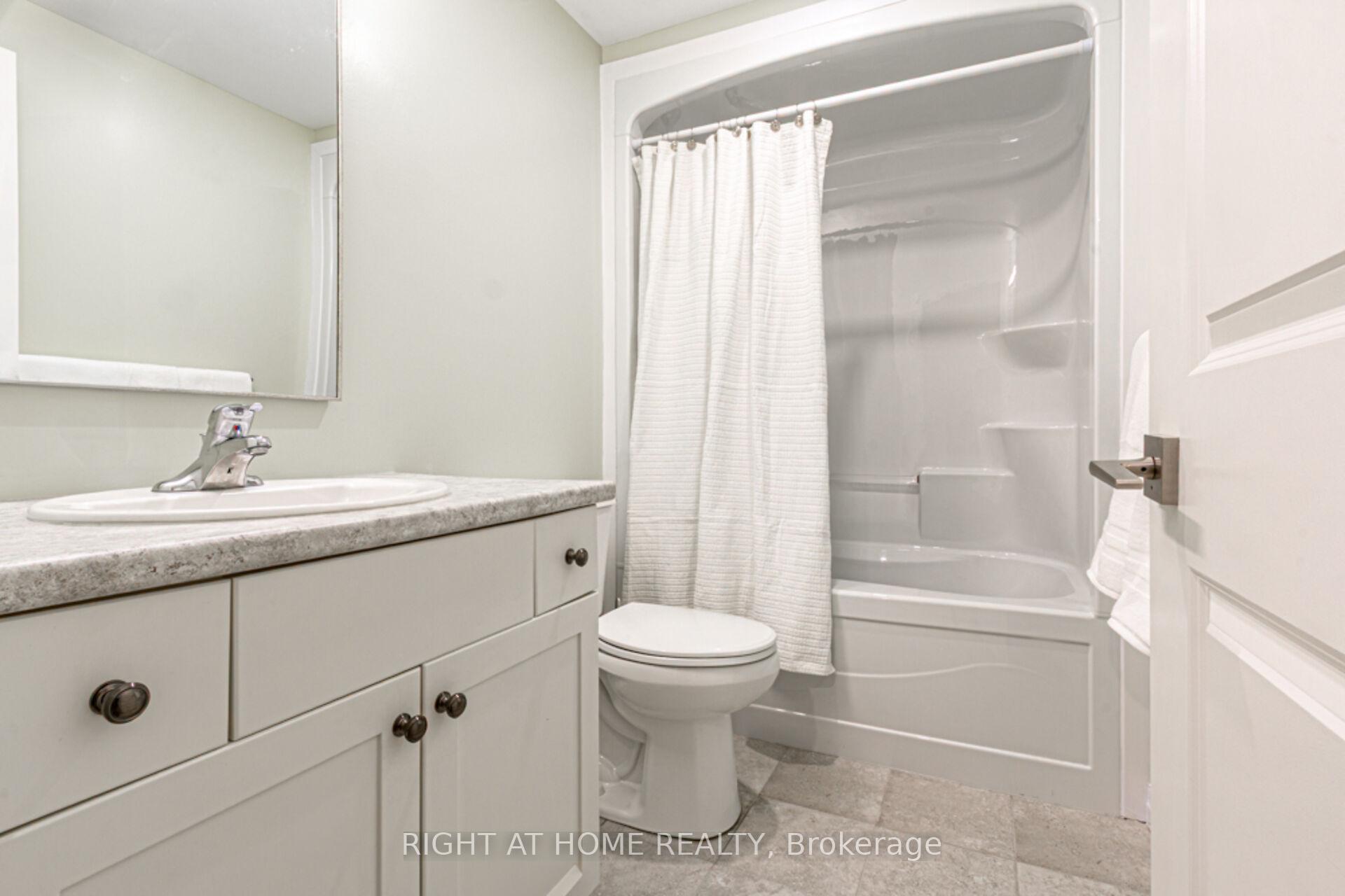 Photo 13 of 10 Cortland Terrace, St. Thomas — HOMEH