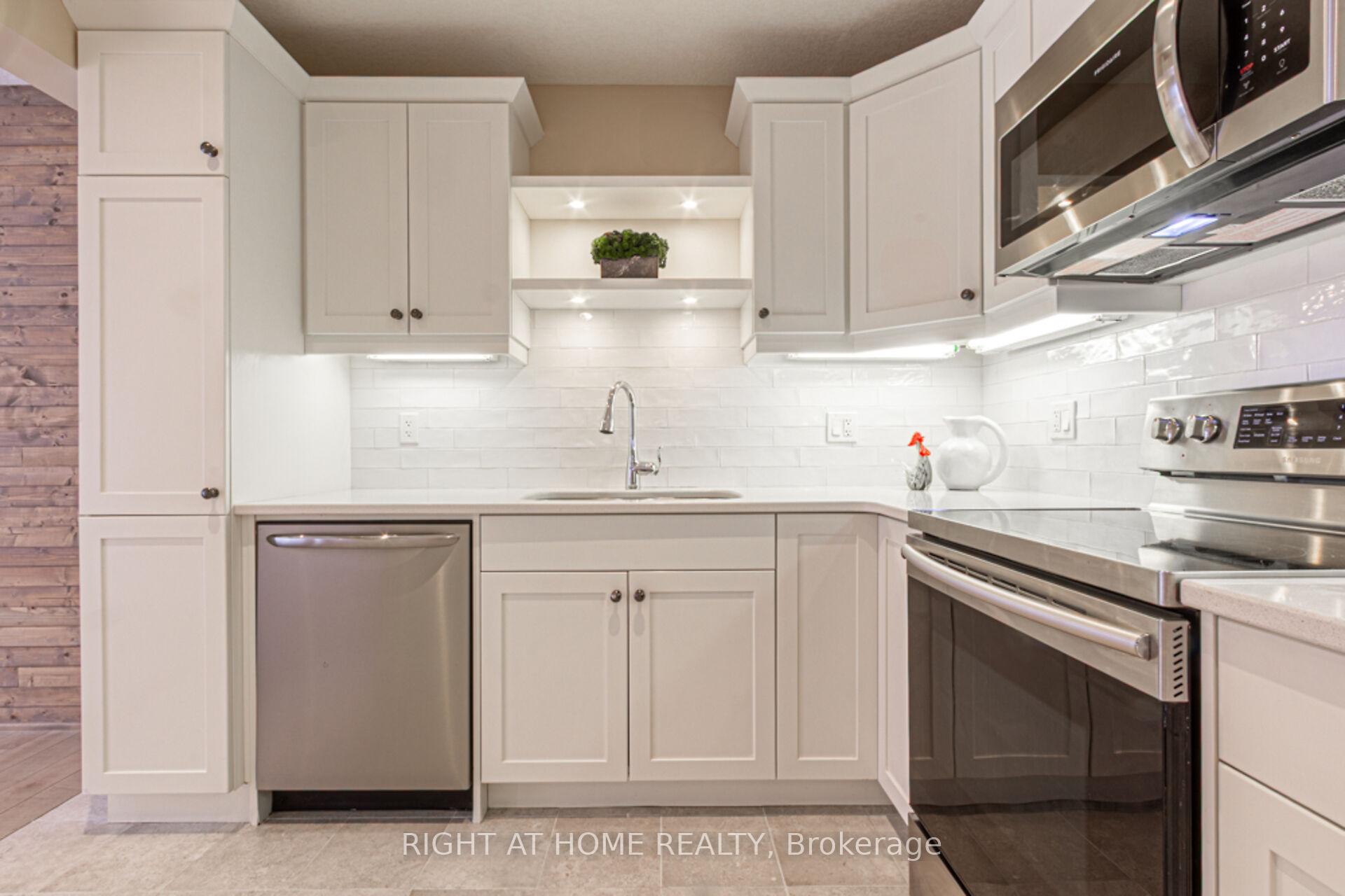 Photo 41 of 10 Cortland Terrace, St. Thomas — HOMEH