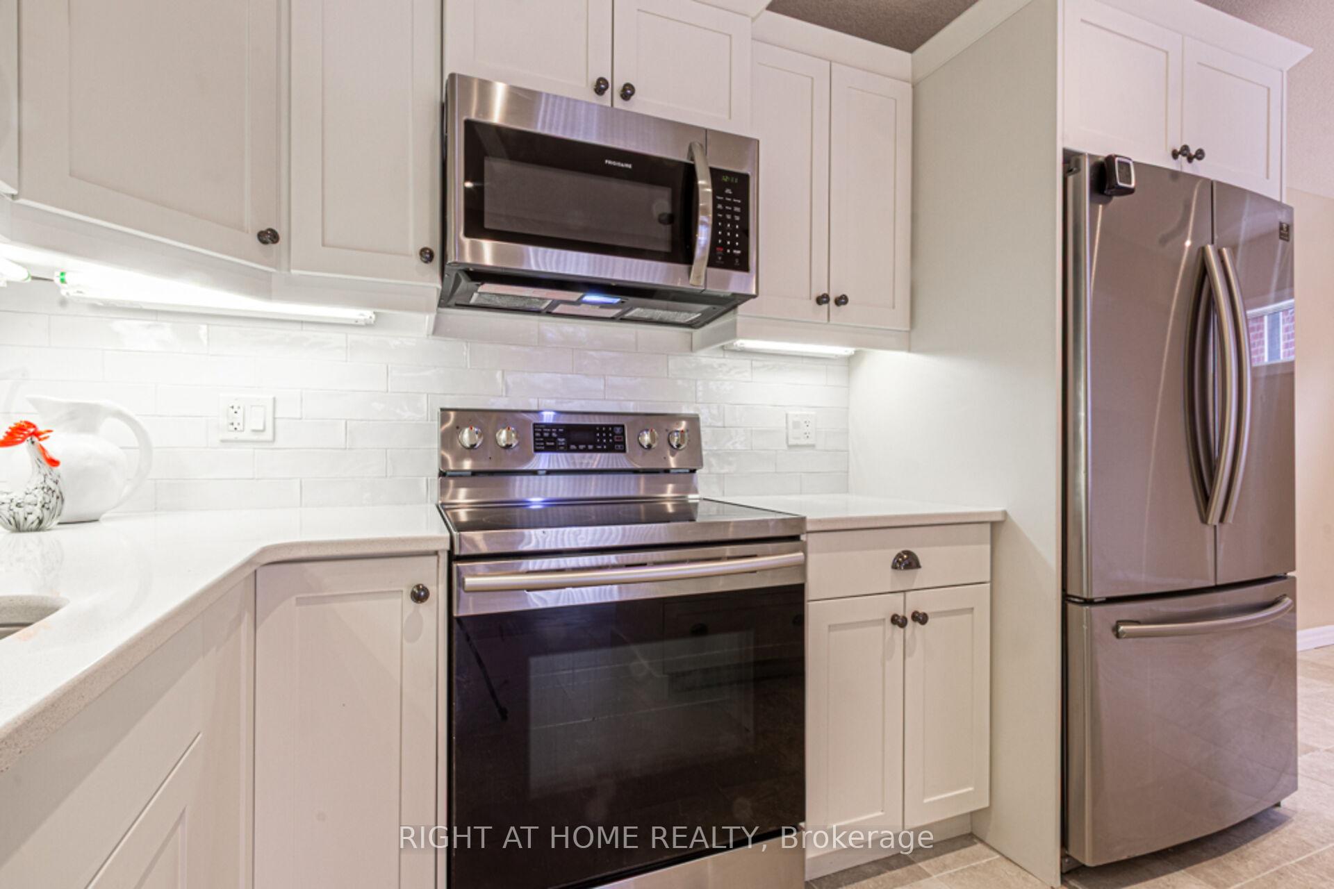 Photo 42 of 10 Cortland Terrace, St. Thomas — HOMEH