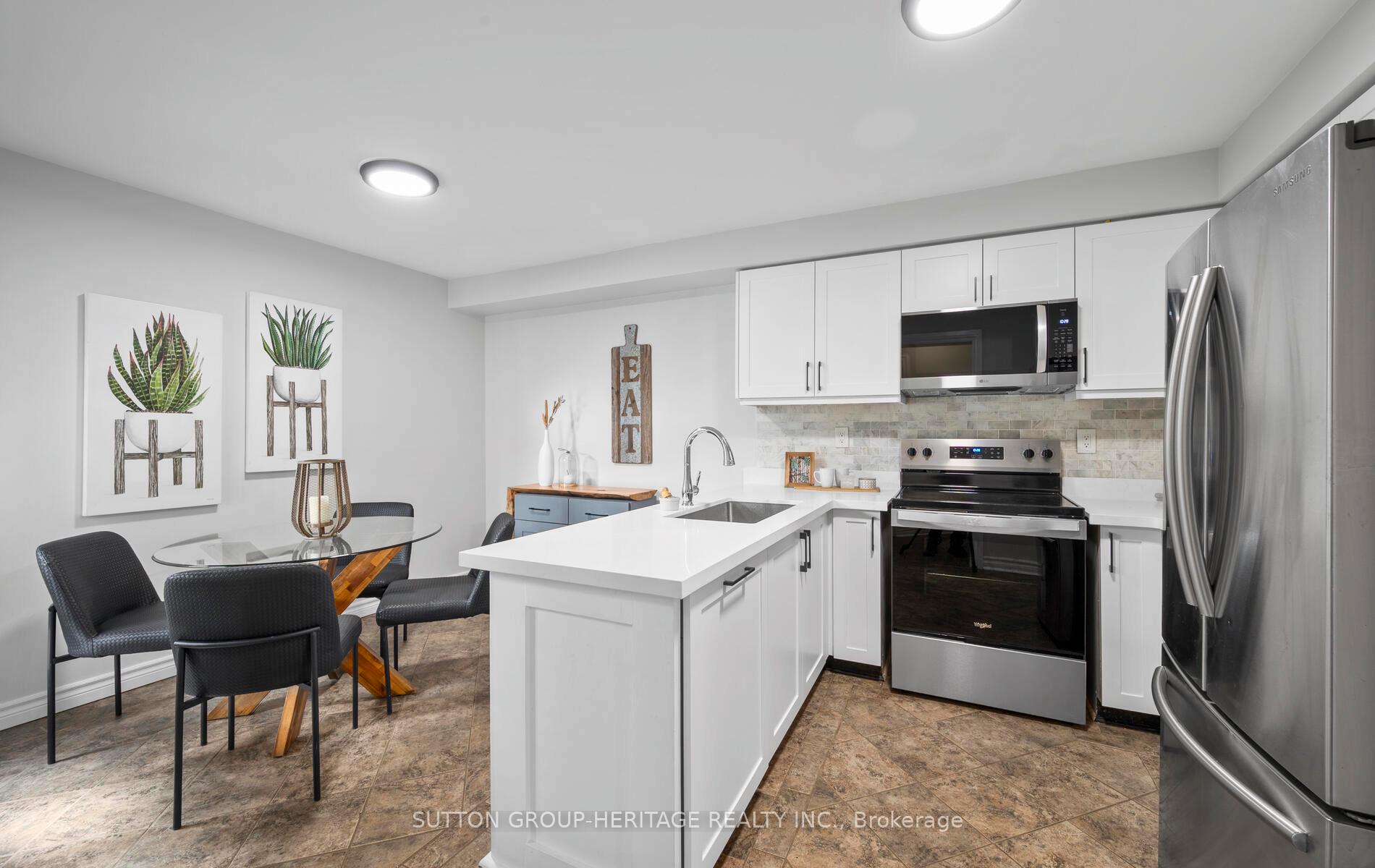 Photo 4 of 20 Hughes Crescent, Ajax, Central — HOMEH