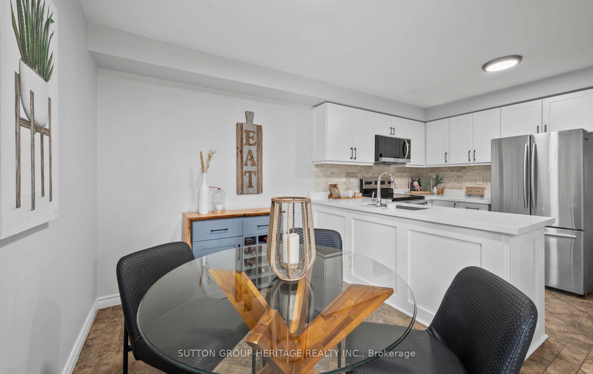 Photo 6 of 20 Hughes Crescent, Ajax, Central — HOMEH