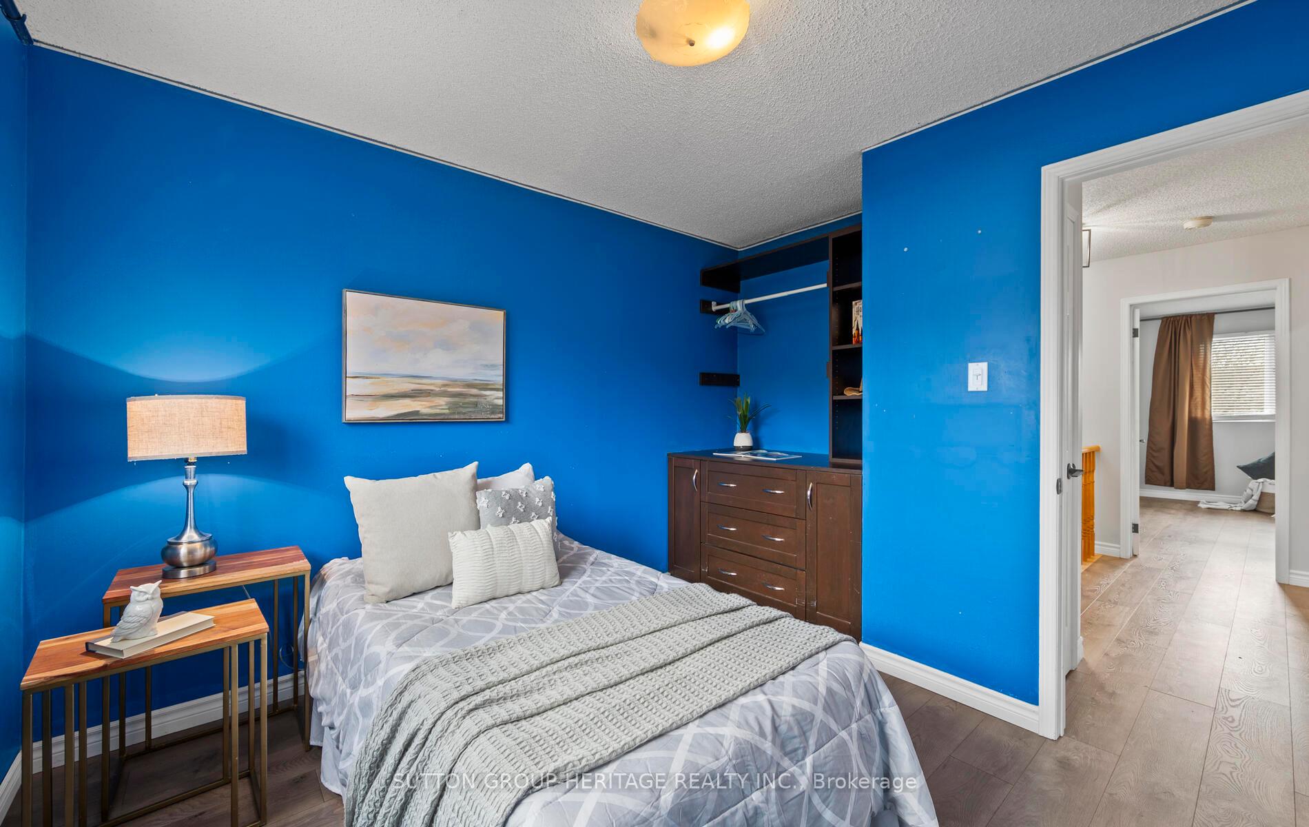 Photo 24 of 20 Hughes Crescent, Ajax, Central — HOMEH