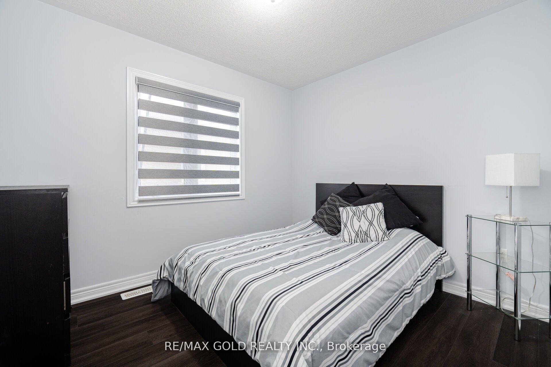 Photo 45 of 92 Vanderpool Crescent, Brampton, Bram East — HOMEH