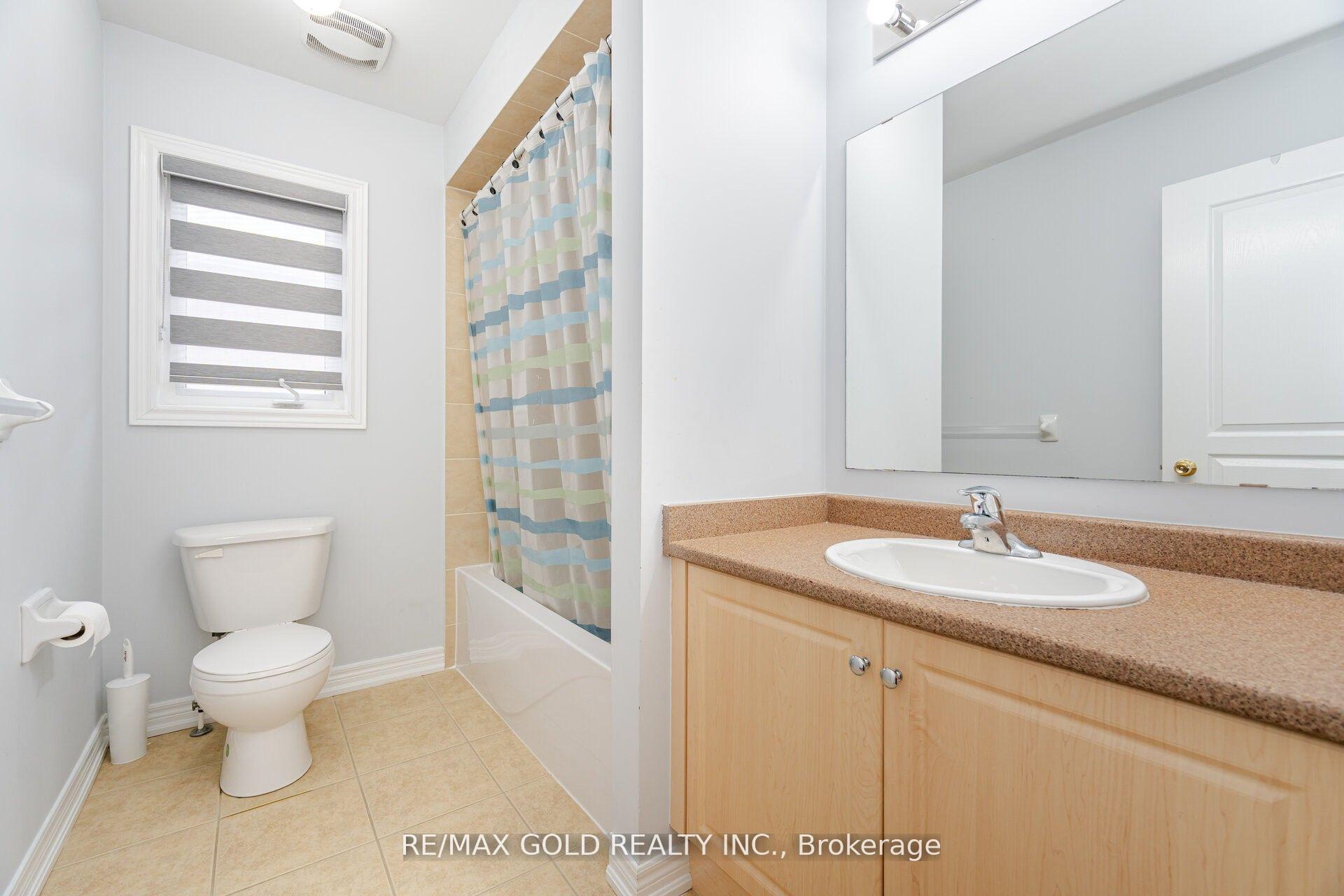 Photo 55 of 92 Vanderpool Crescent, Brampton, Bram East — HOMEH