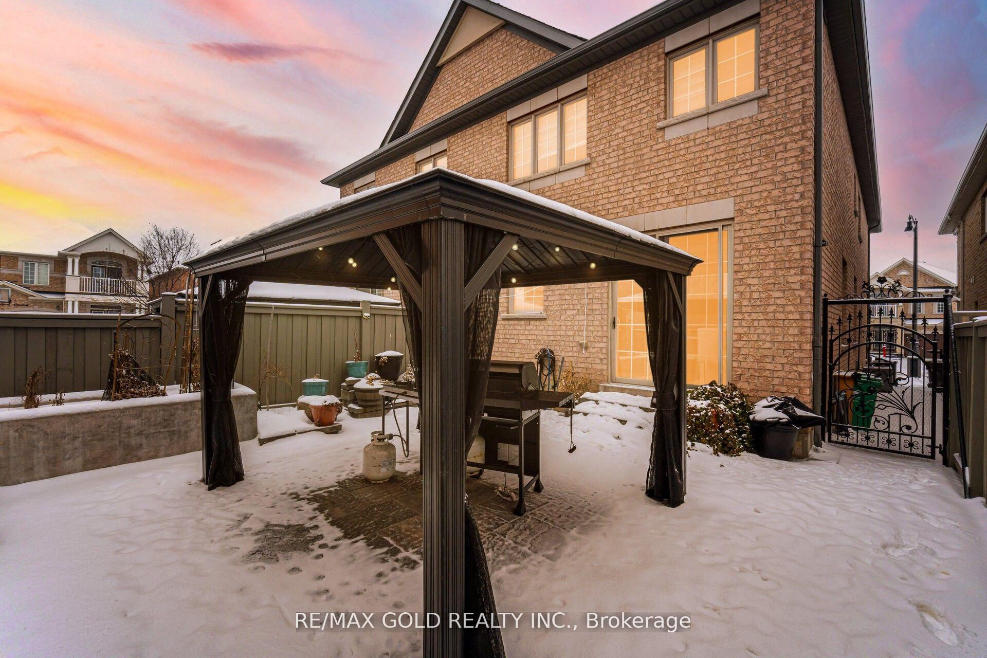 Photo 58 of 92 Vanderpool Crescent, Brampton, Bram East — HOMEH