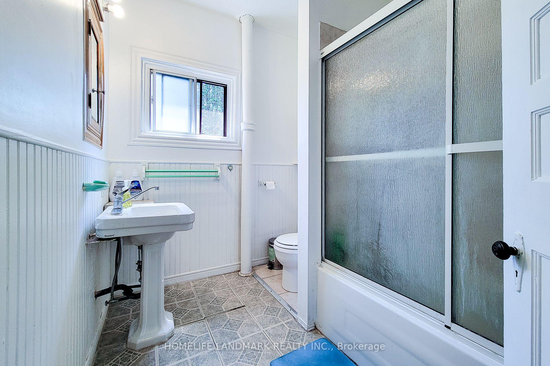 Photo 22 of 56 Arthur Avenue N, Hamilton, Gibson — HOMEH