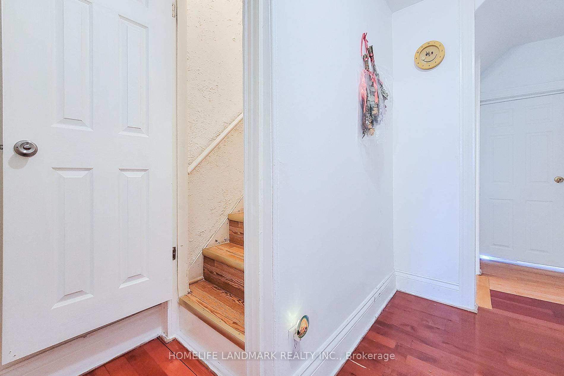 Photo 24 of 56 Arthur Avenue N, Hamilton, Gibson — HOMEH