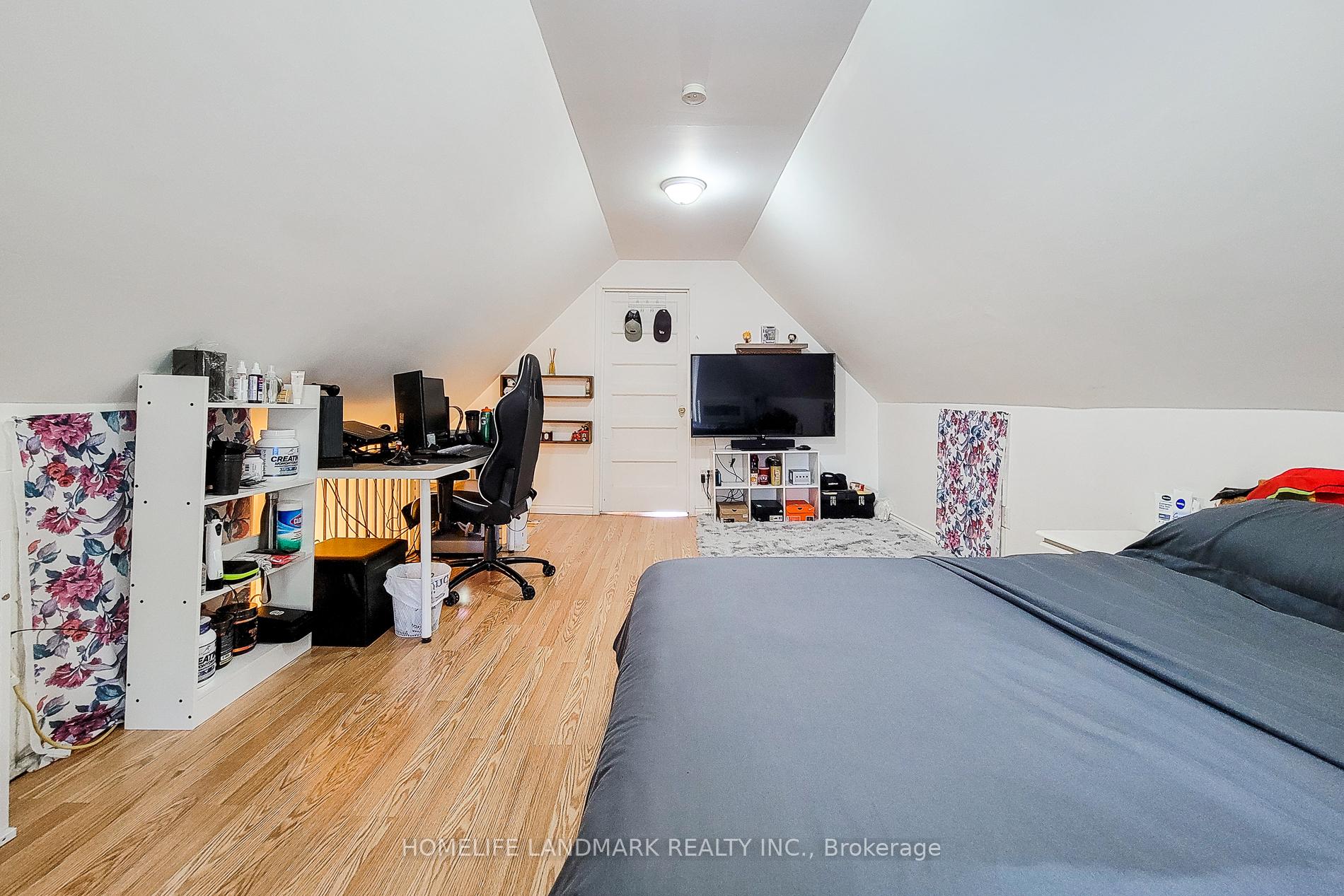 Photo 28 of 56 Arthur Avenue N, Hamilton, Gibson — HOMEH