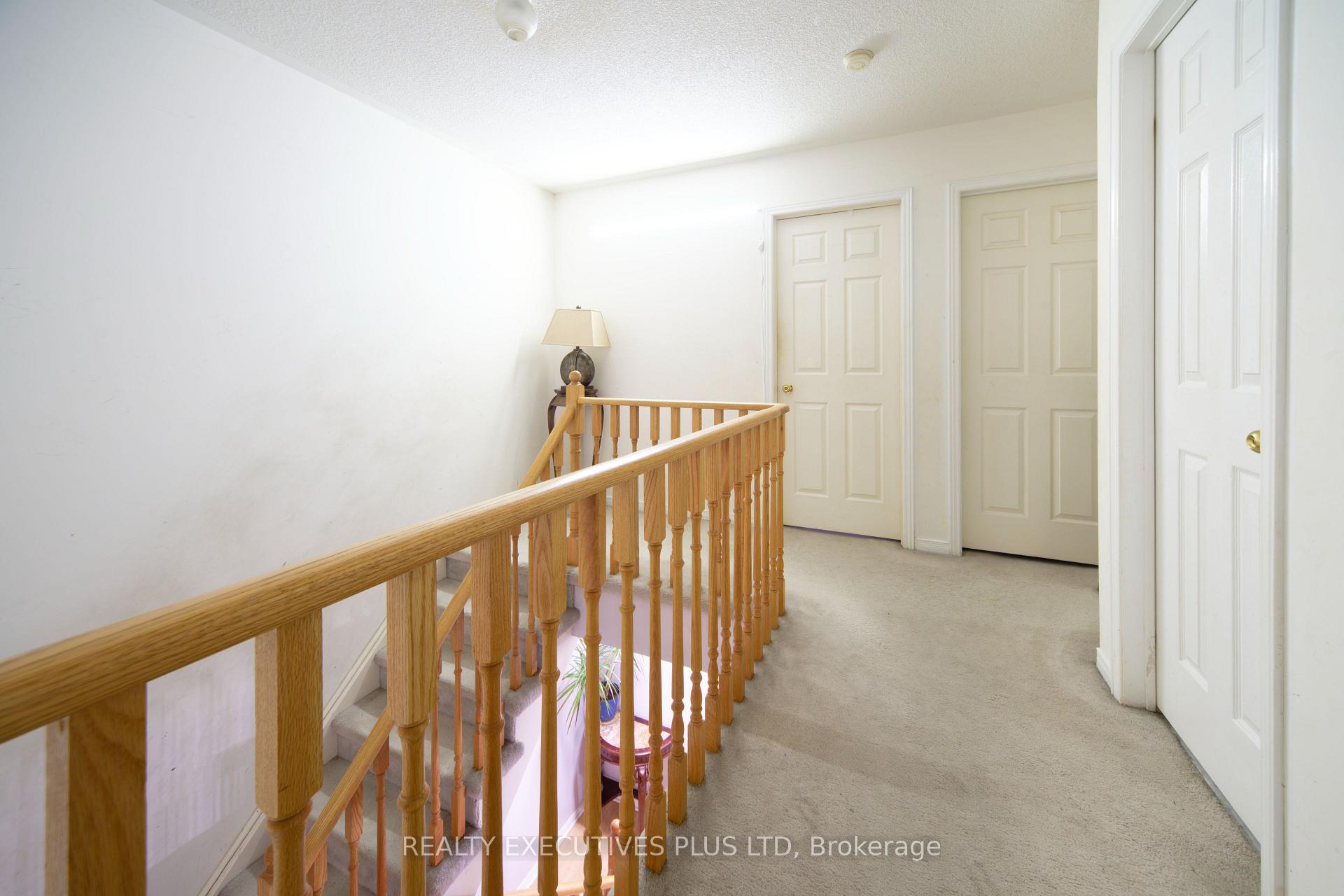 Photo 7 of 162 Provincial Place, Brampton, Northgate — HOMEH