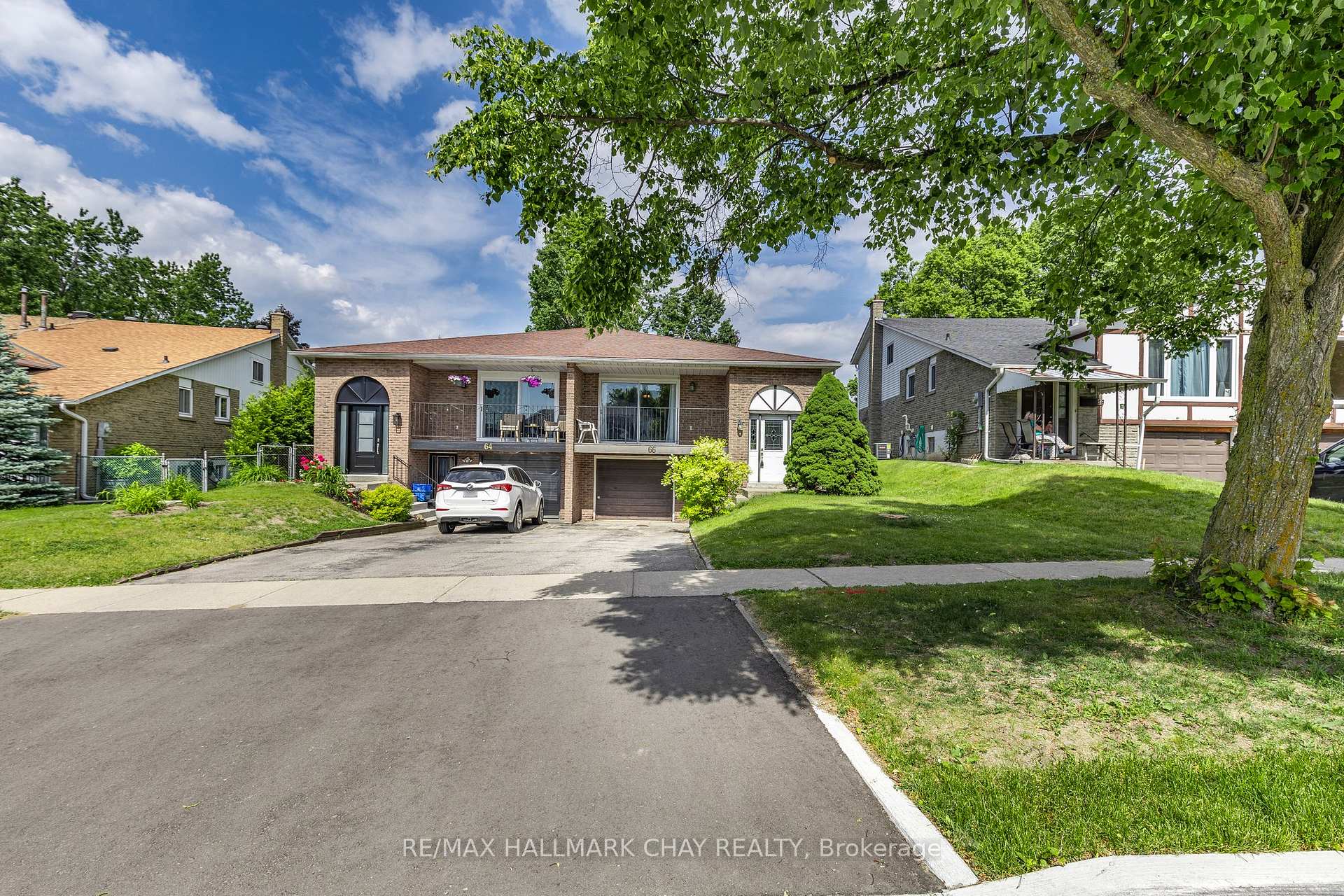 Photo 3 of 66 Highcroft Road, Barrie, Allandale Heights — HOMEH
