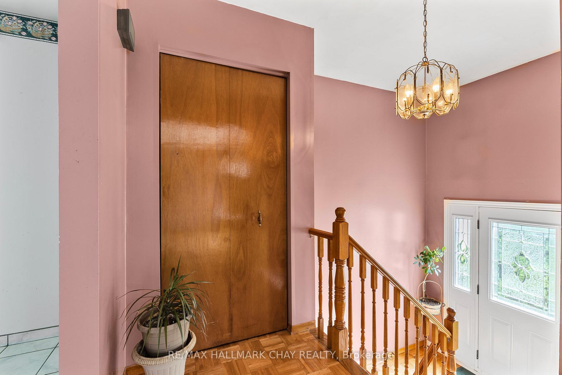 Photo 6 of 66 Highcroft Road, Barrie, Allandale Heights — HOMEH