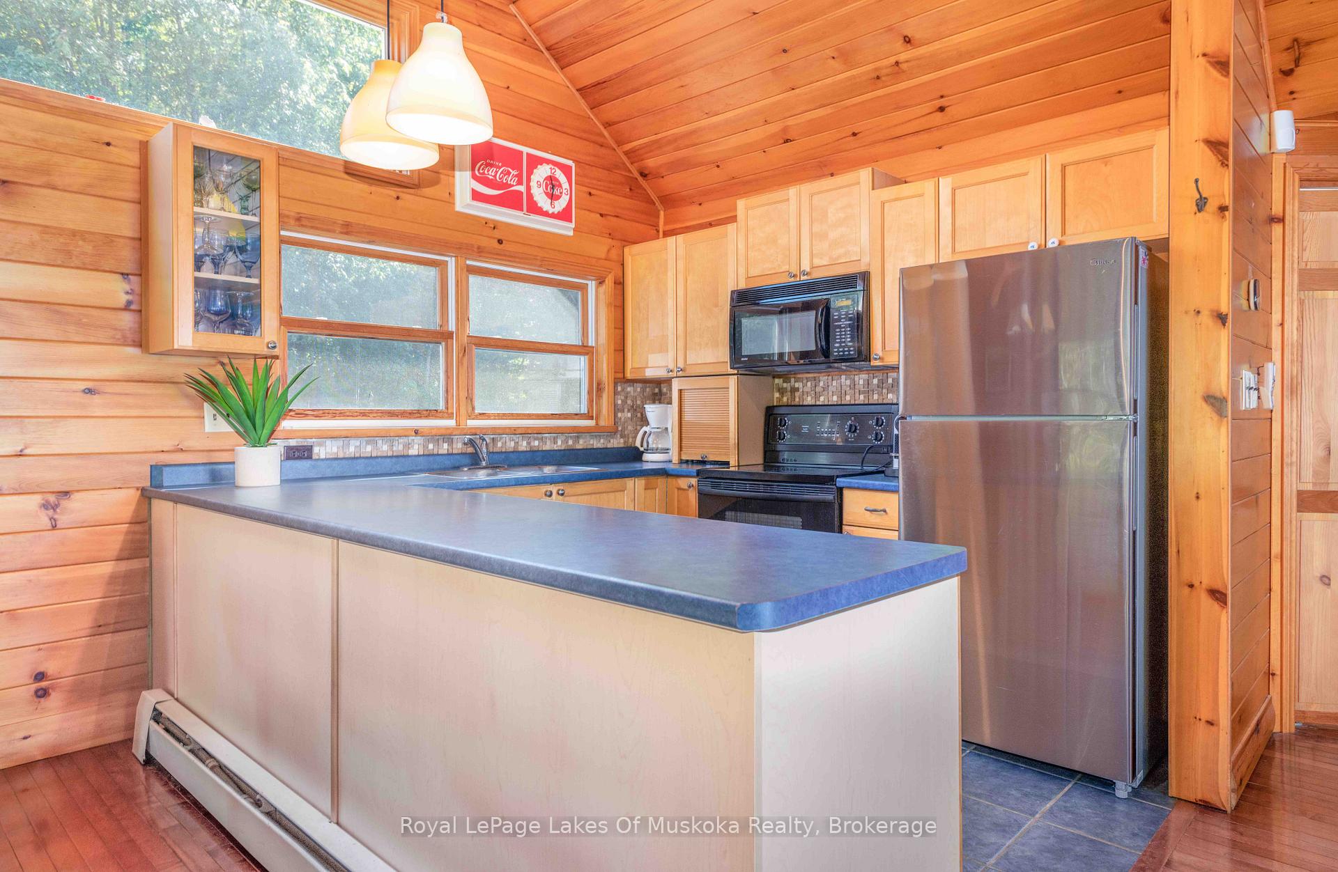 Photo 8 of 226 Chikopi Road, Magnetawan, Ahmic Harbour — HOMEH