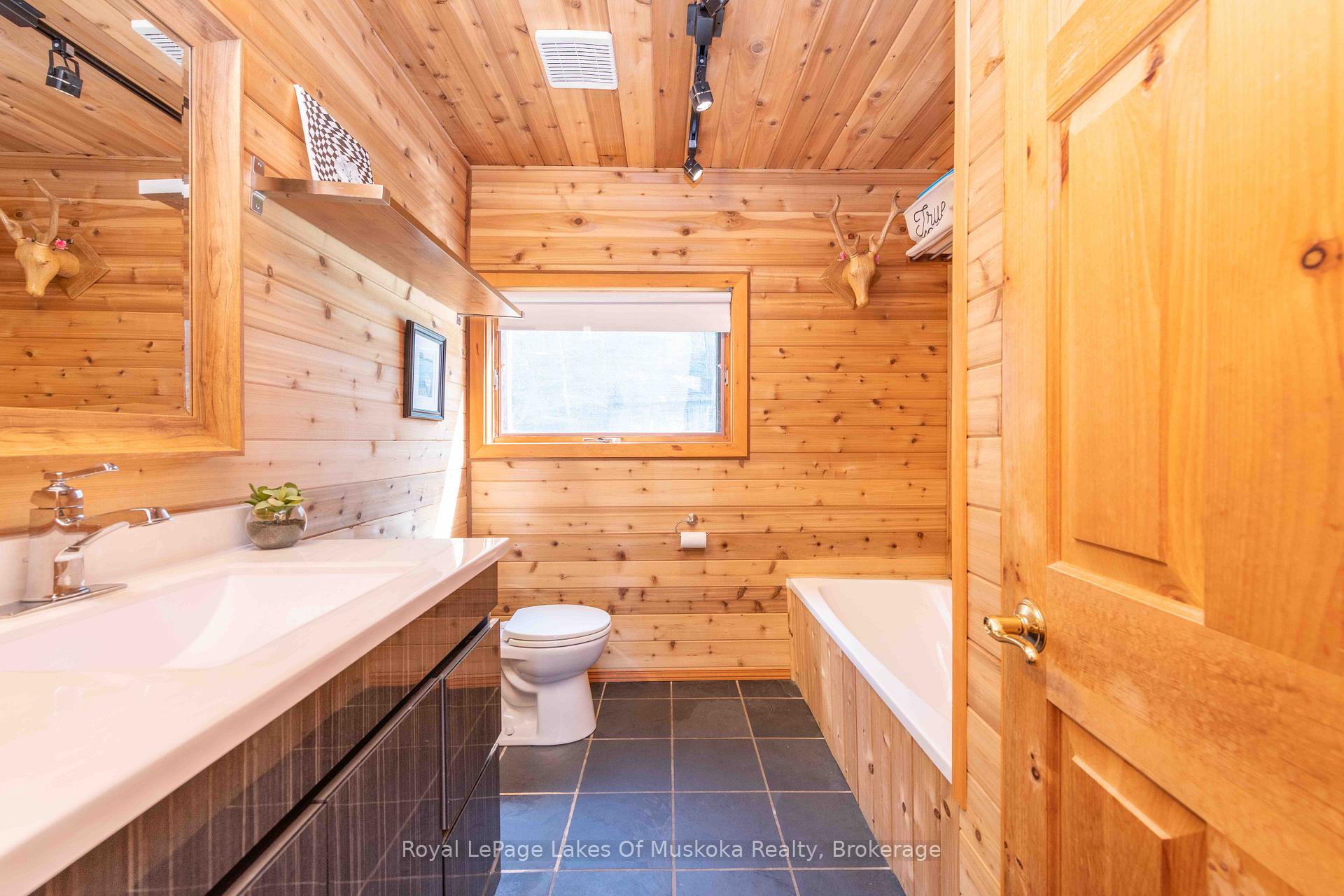 Photo 20 of 226 Chikopi Road, Magnetawan, Ahmic Harbour — HOMEH