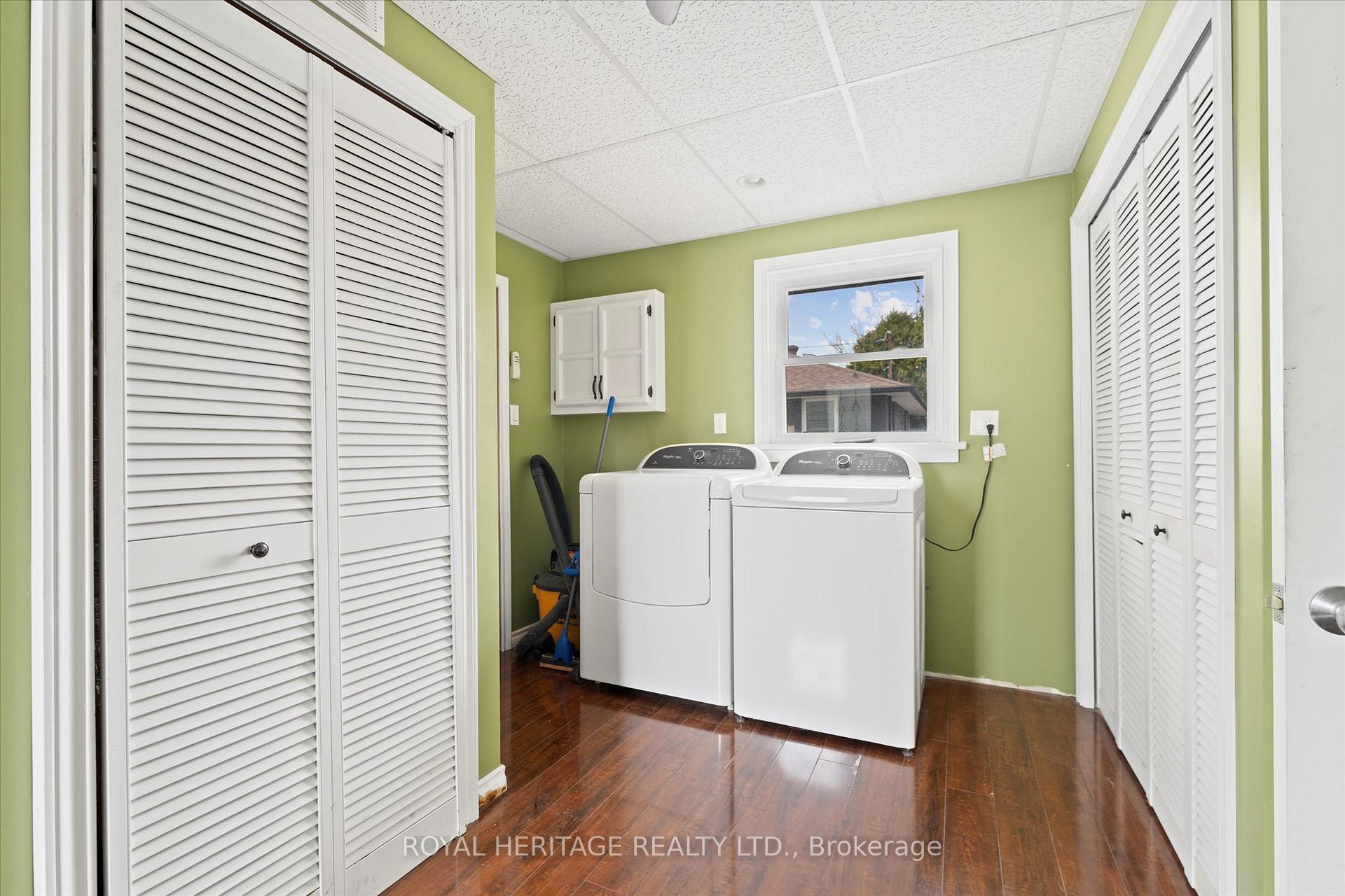 Photo 12 of 734 William Street, Tecumseh — HOMEH