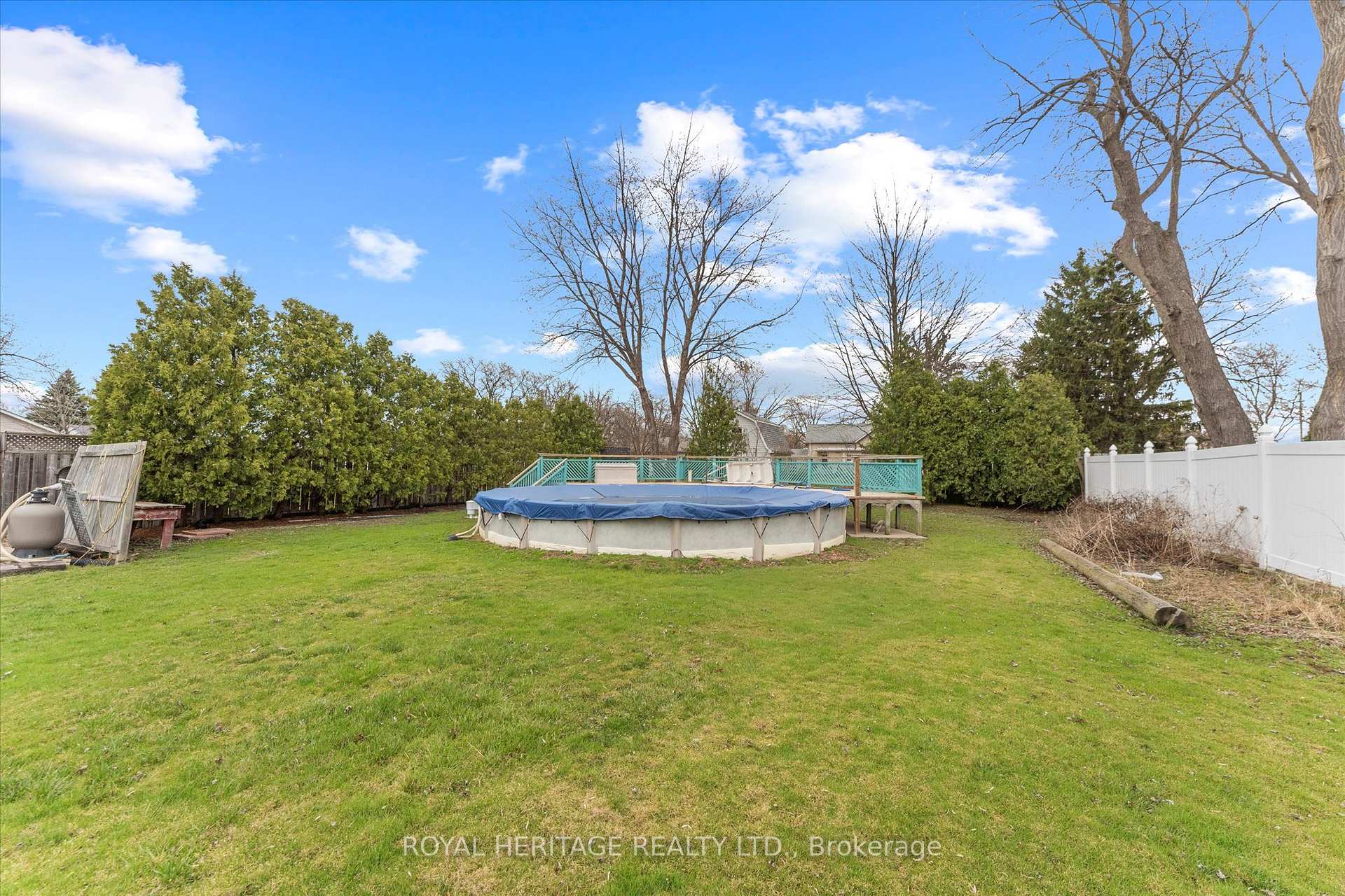 Photo 31 of 734 William Street, Tecumseh — HOMEH