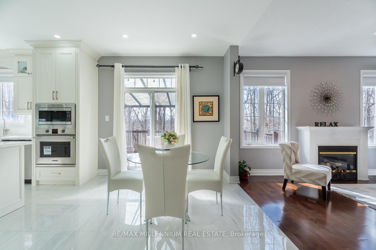 Photo 11 of 62 Dunvegan Crescent, Brampton, Fletcher's Meadow — HOMEH