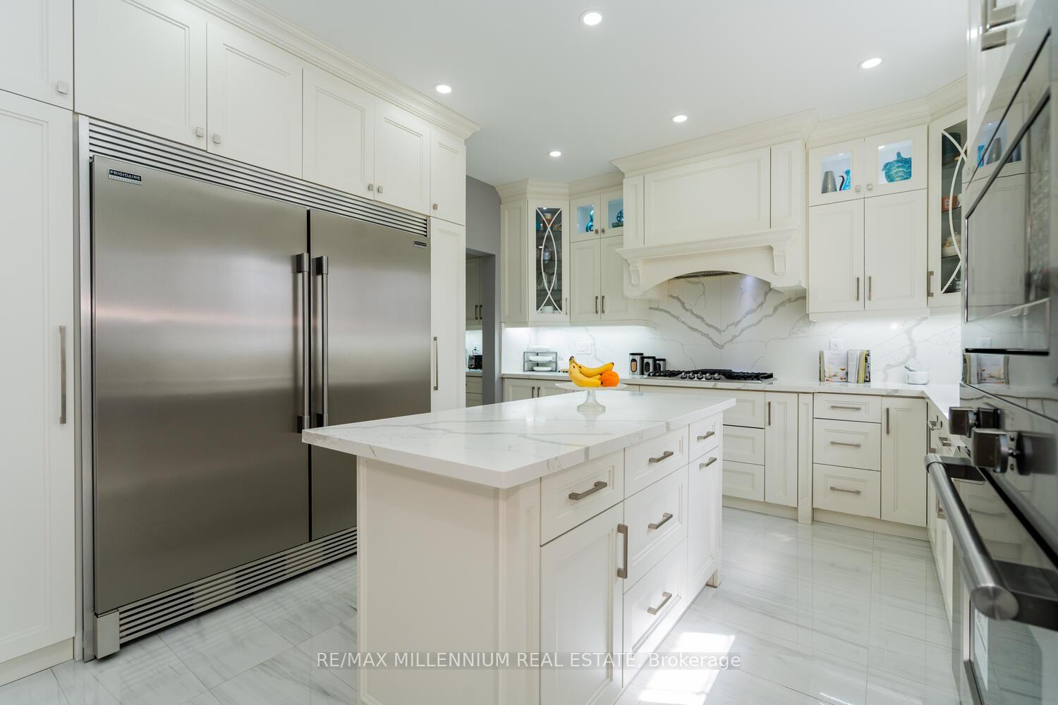 Photo 14 of 62 Dunvegan Crescent, Brampton, Fletcher's Meadow — HOMEH